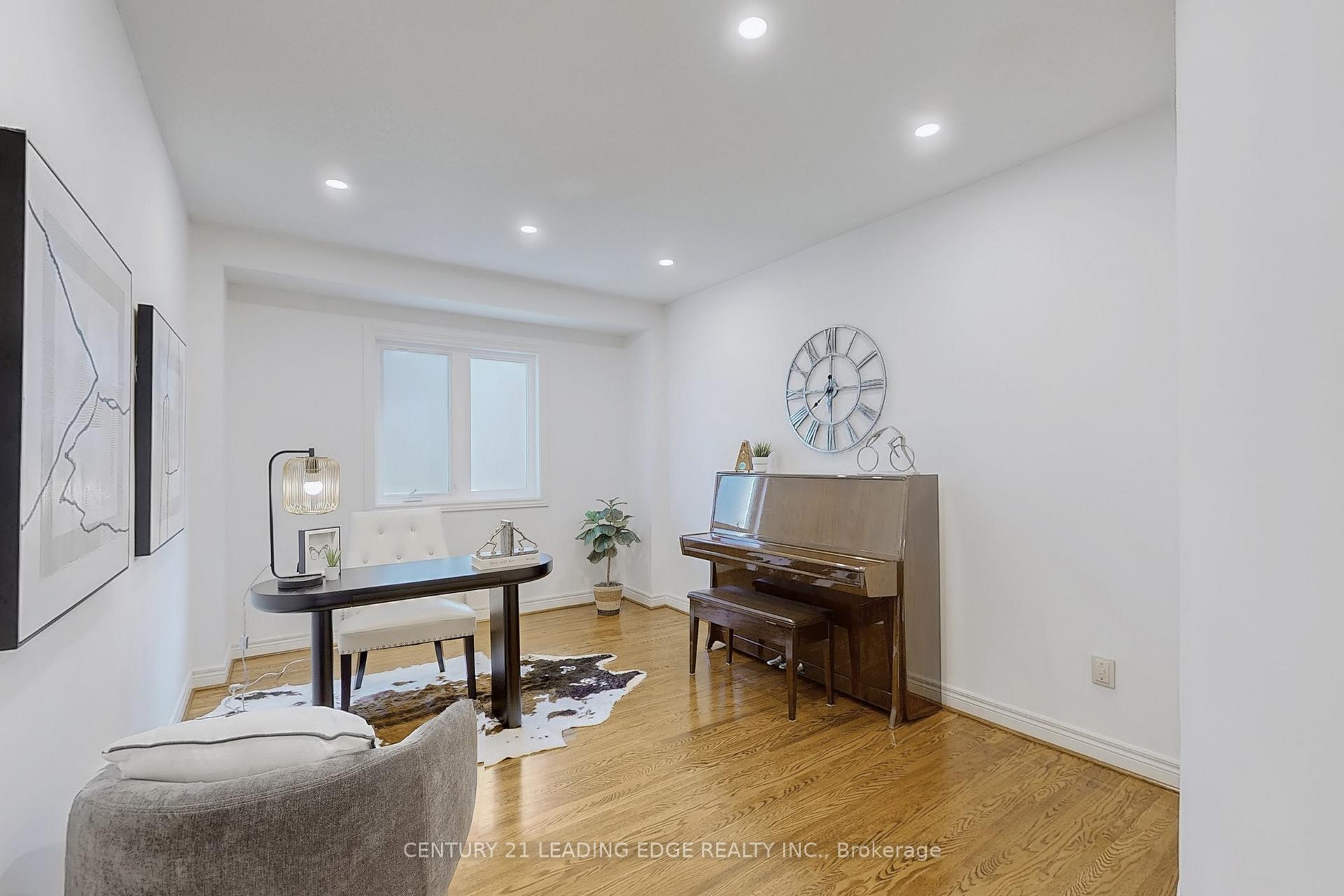 Photo 15 of 10 Macrill Road, Markham, Cachet — HOMEH