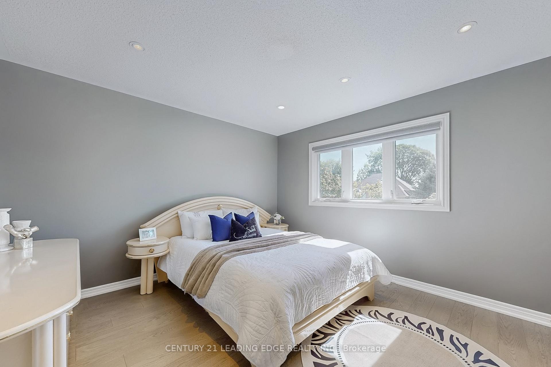 Photo 29 of 10 Macrill Road, Markham, Cachet — HOMEH
