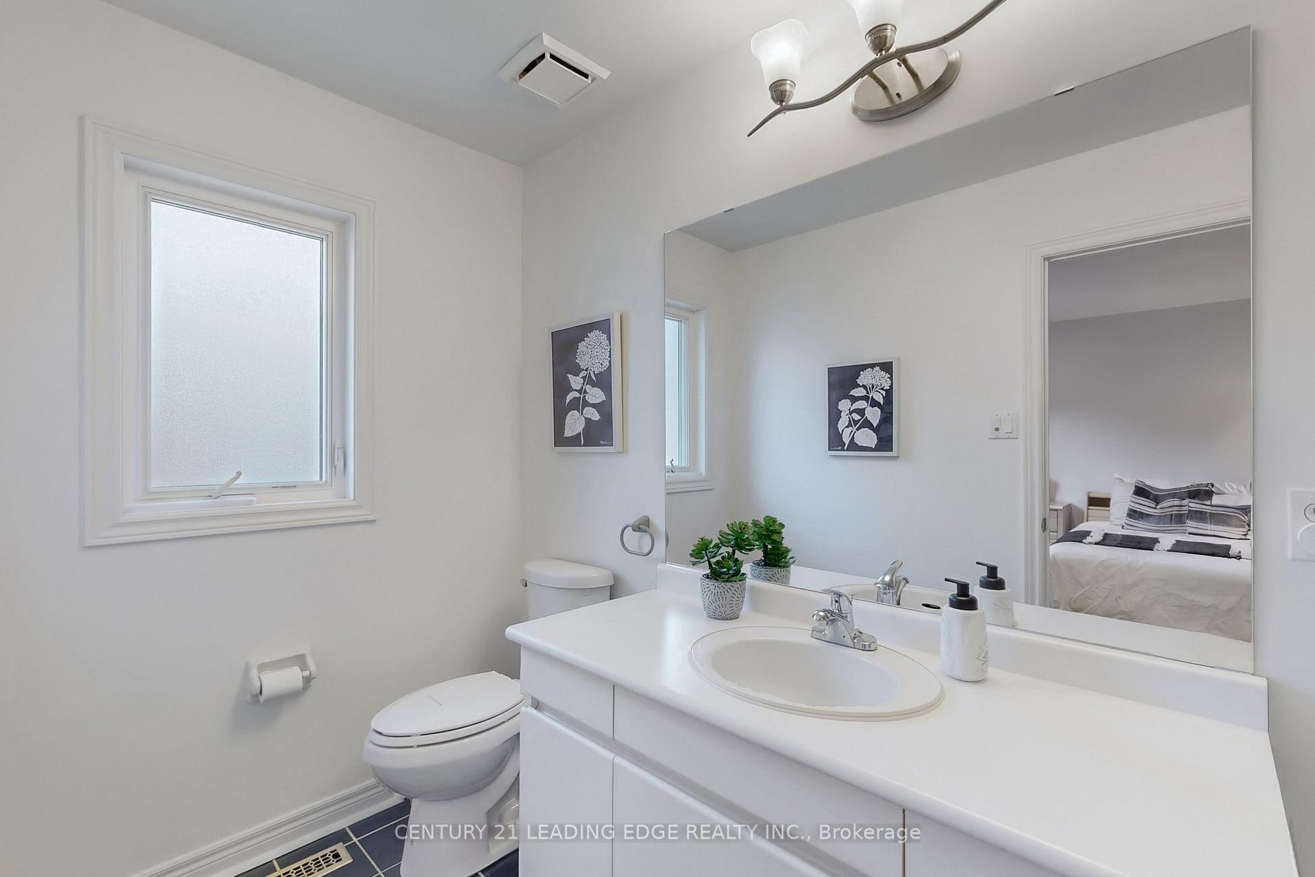 Photo 35 of 10 Macrill Road, Markham, Cachet — HOMEH