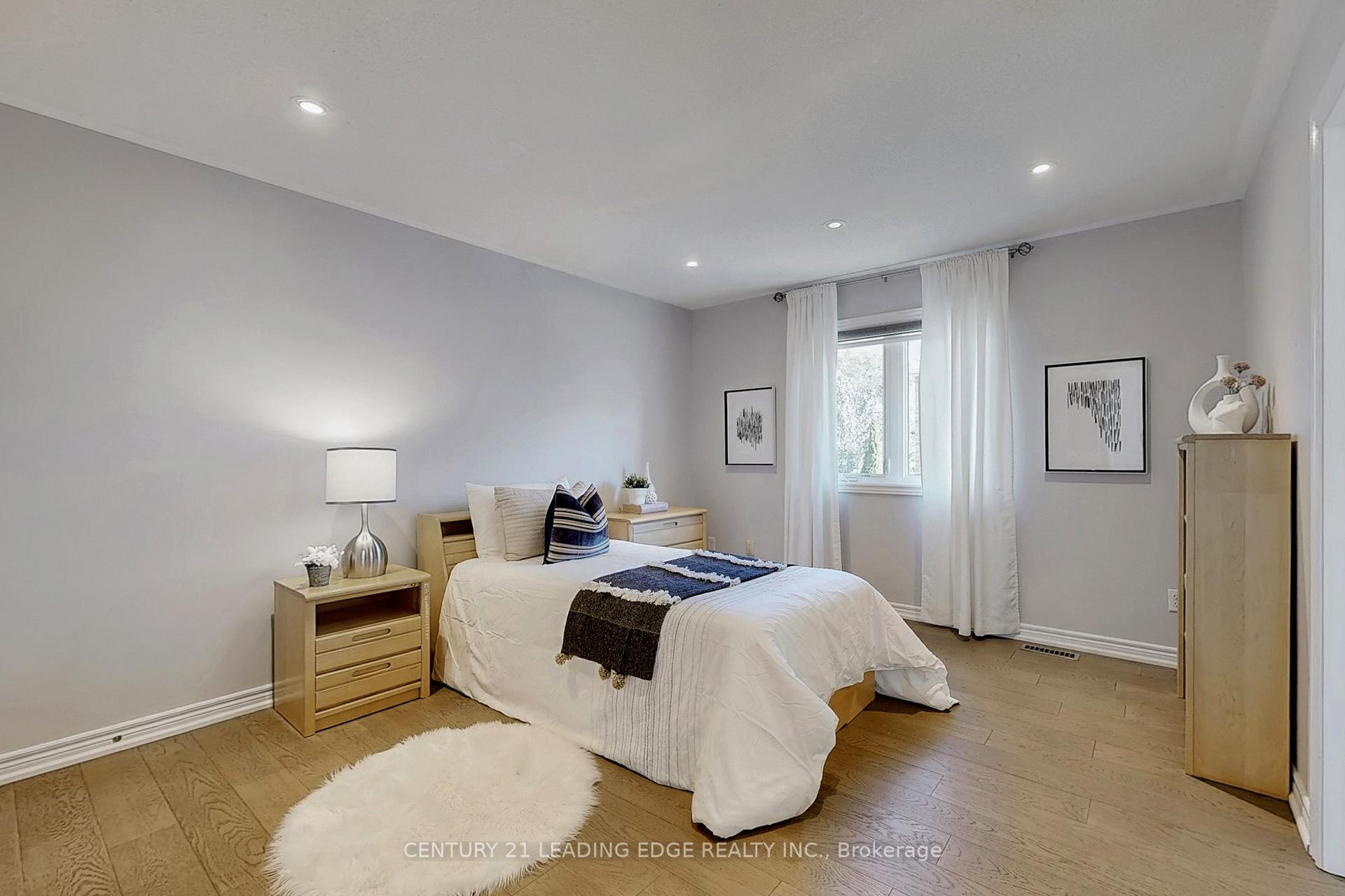 Photo 32 of 10 Macrill Road, Markham, Cachet — HOMEH