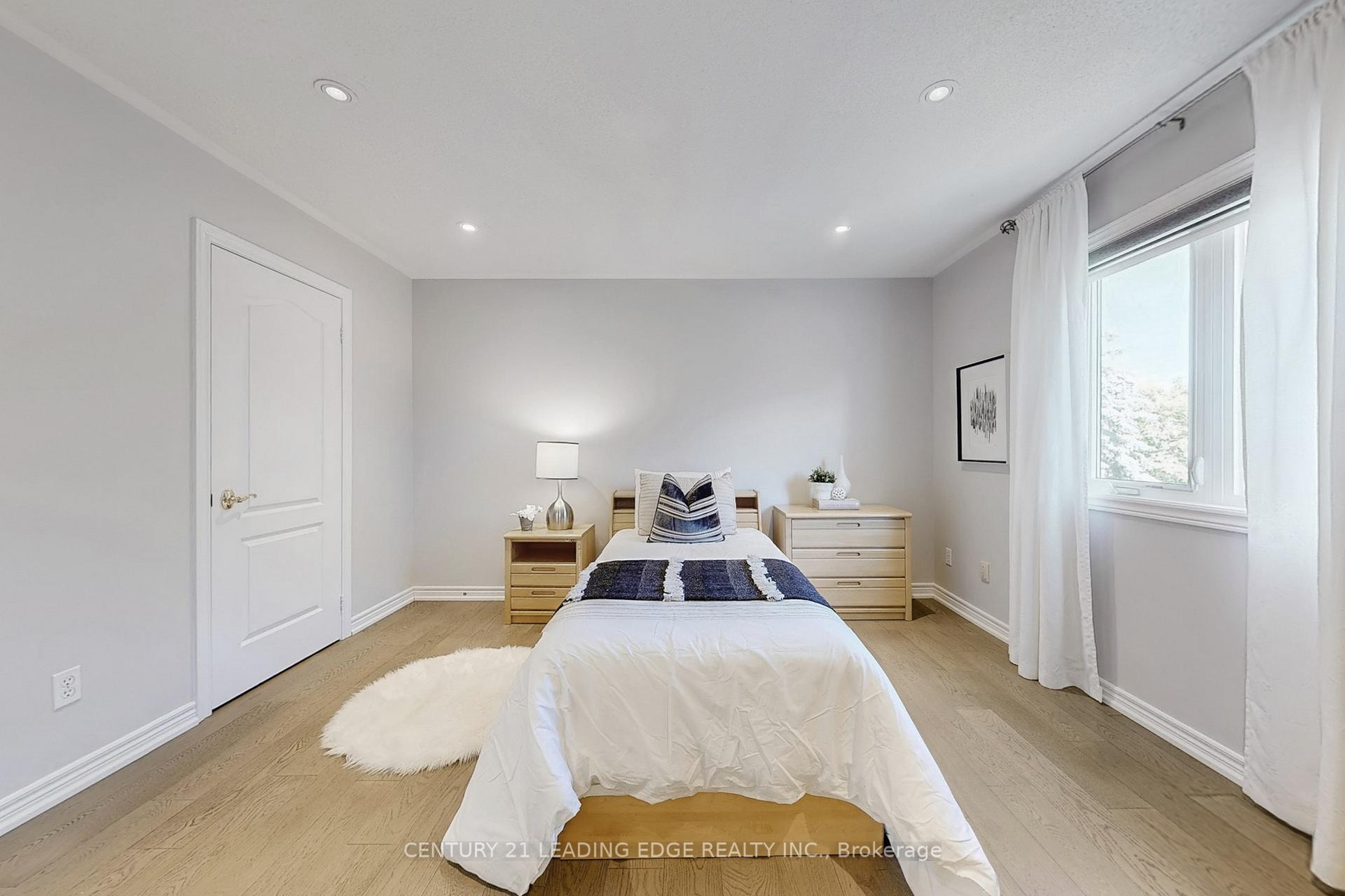 Photo 31 of 10 Macrill Road, Markham, Cachet — HOMEH