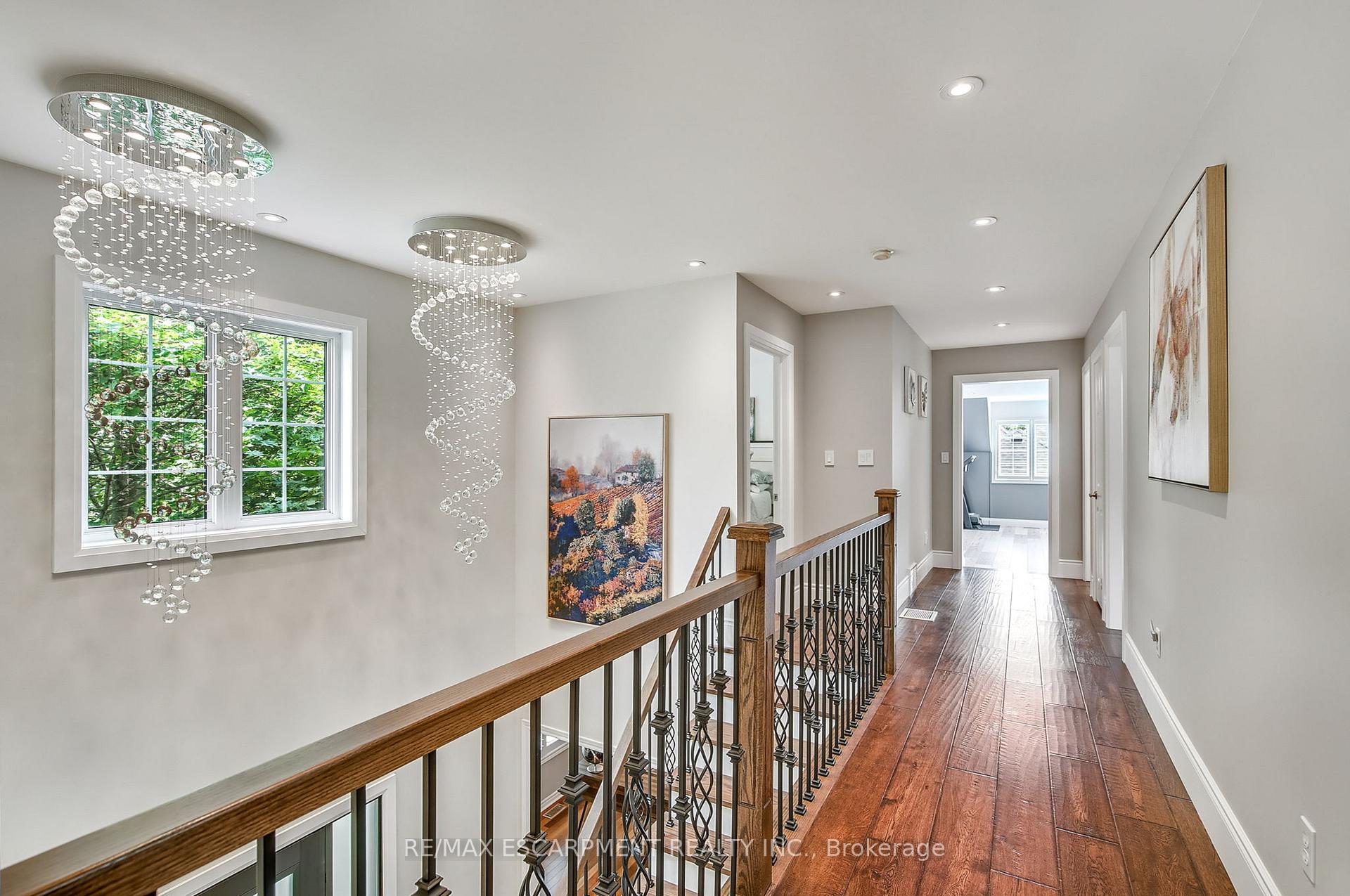 Photo 13 of 9 Valley Ridge Lane, Hamilton, Rural Flamborough — HOMEH