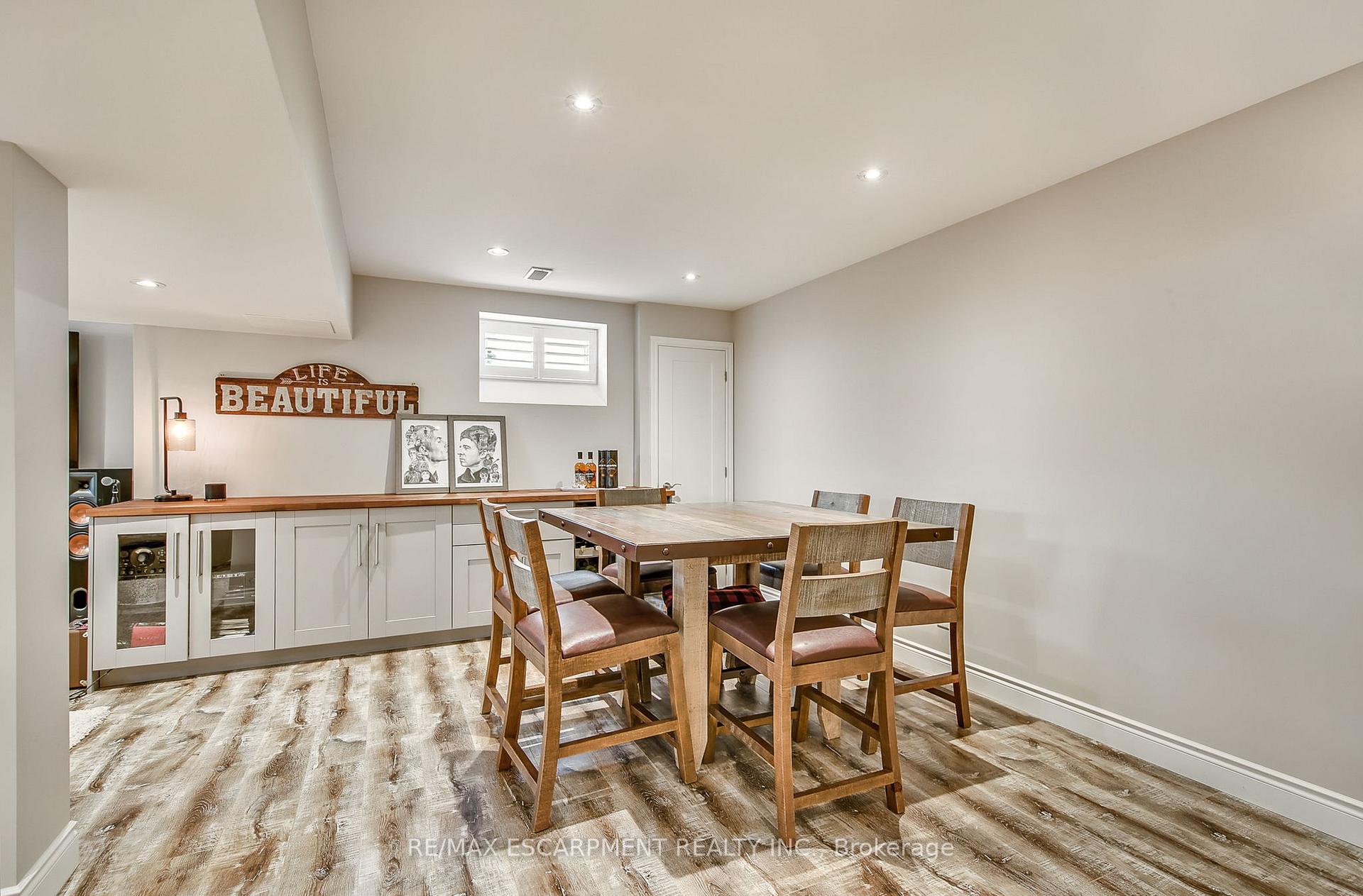 Photo 28 of 9 Valley Ridge Lane, Hamilton, Rural Flamborough — HOMEH