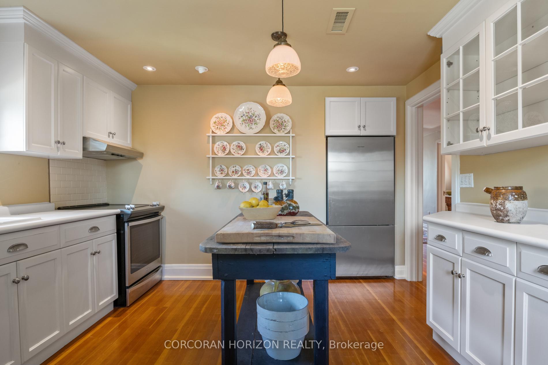 Photo 37 of 33 Salisbury Avenue, Cambridge — HOMEH