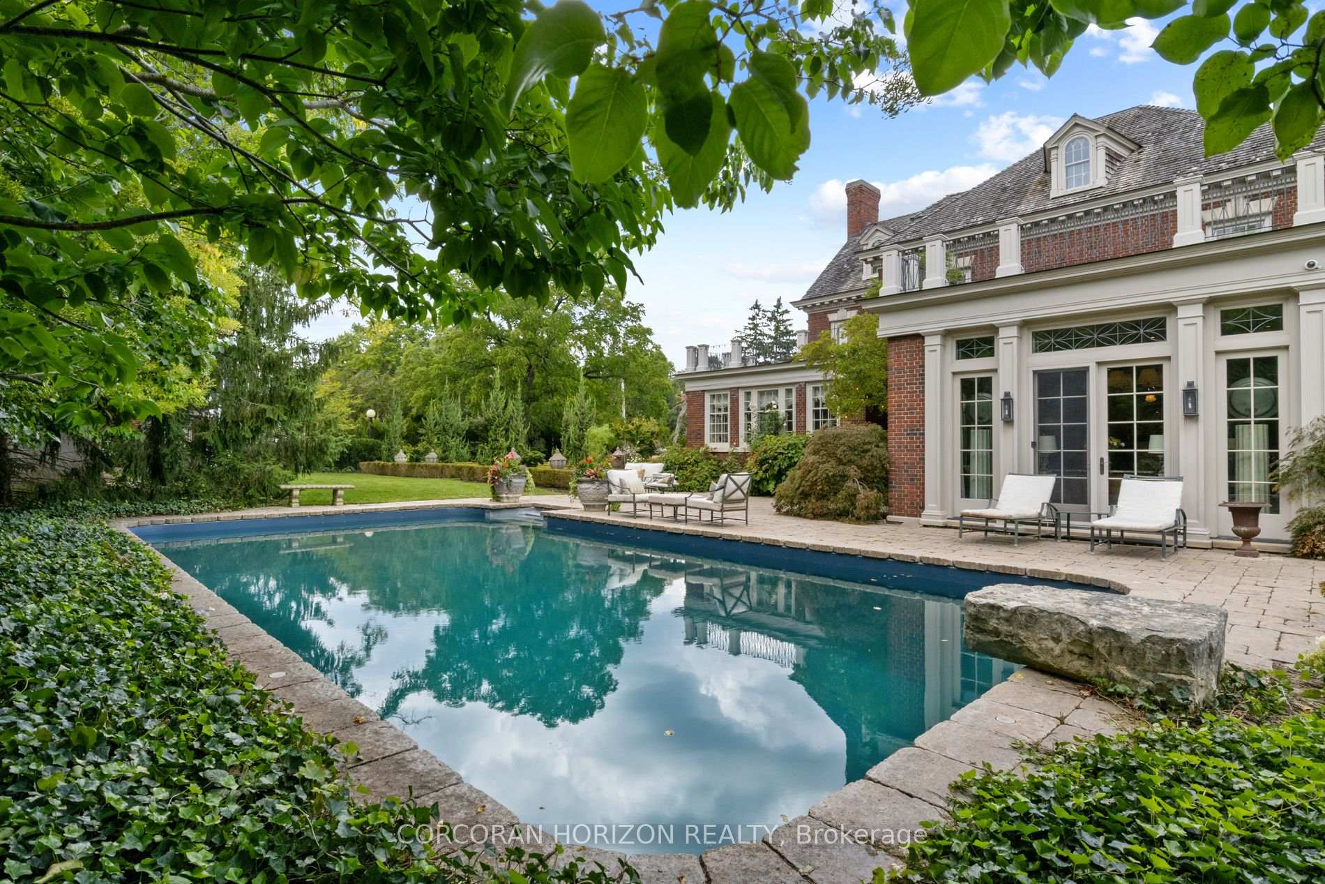 Photo 40 of 33 Salisbury Avenue, Cambridge — HOMEH