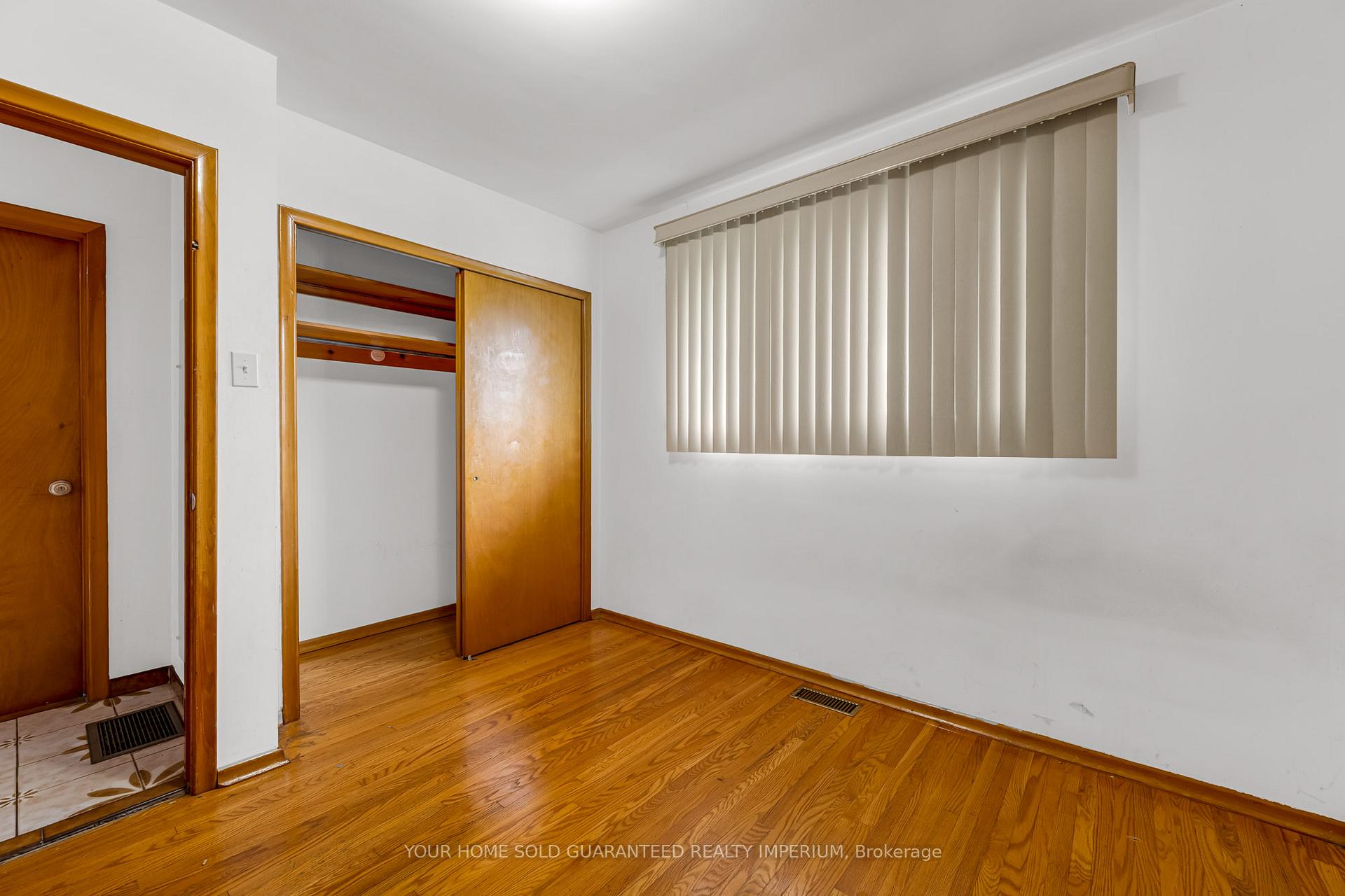 Photo 12 of 103 Briarwood Crescent, Hamilton, Buchanan — HOMEH
