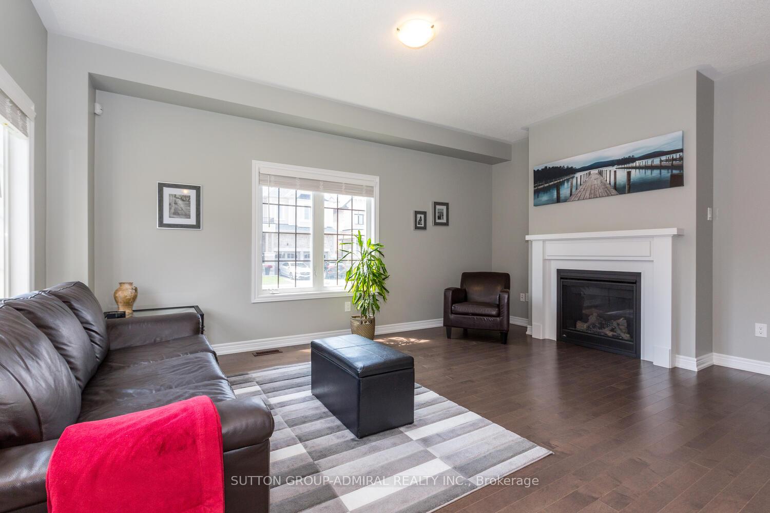 Photo 9 of 53 Pietrowski Drive, Georgina, Keswick North — HOMEH
