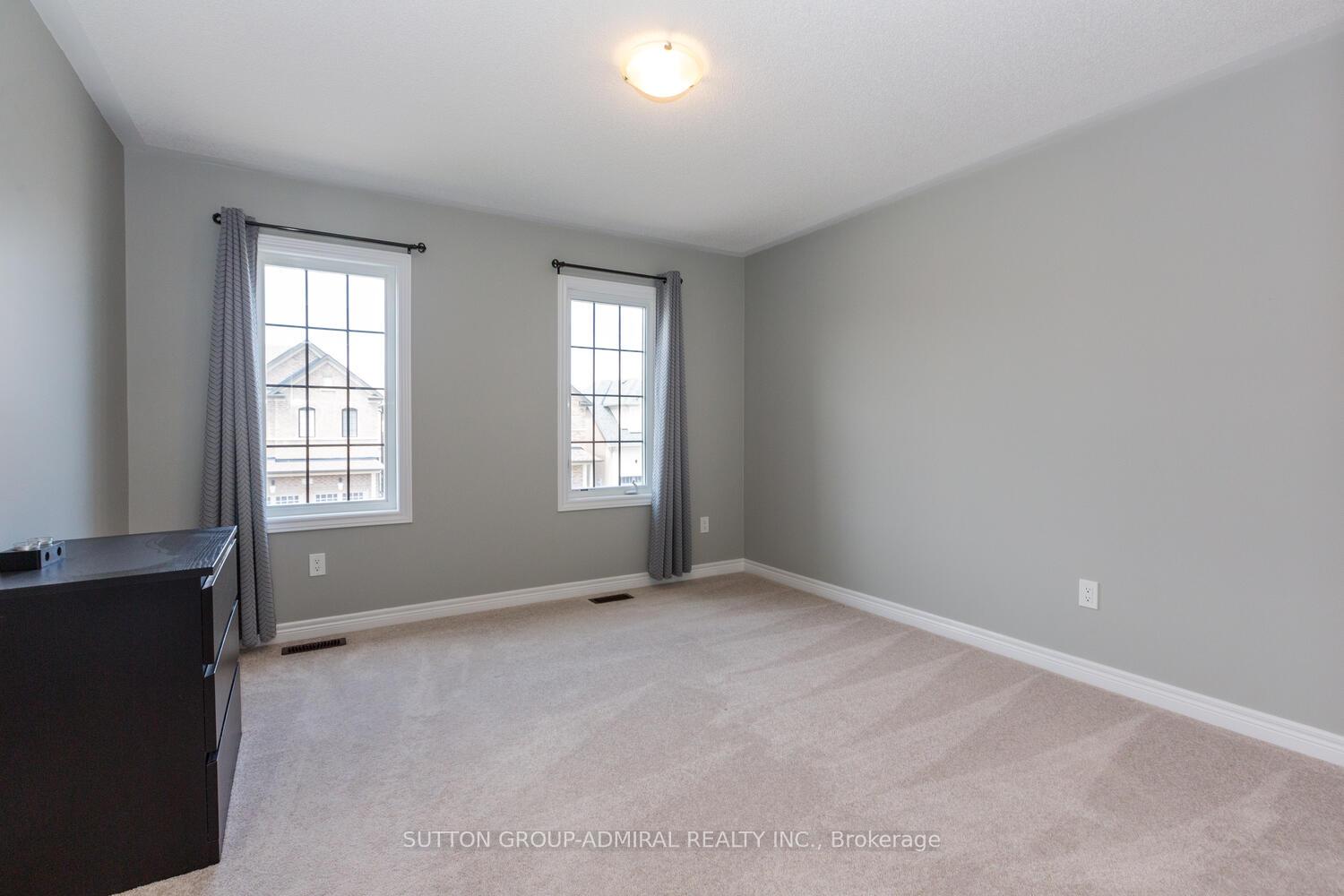 Photo 24 of 53 Pietrowski Drive, Georgina, Keswick North — HOMEH