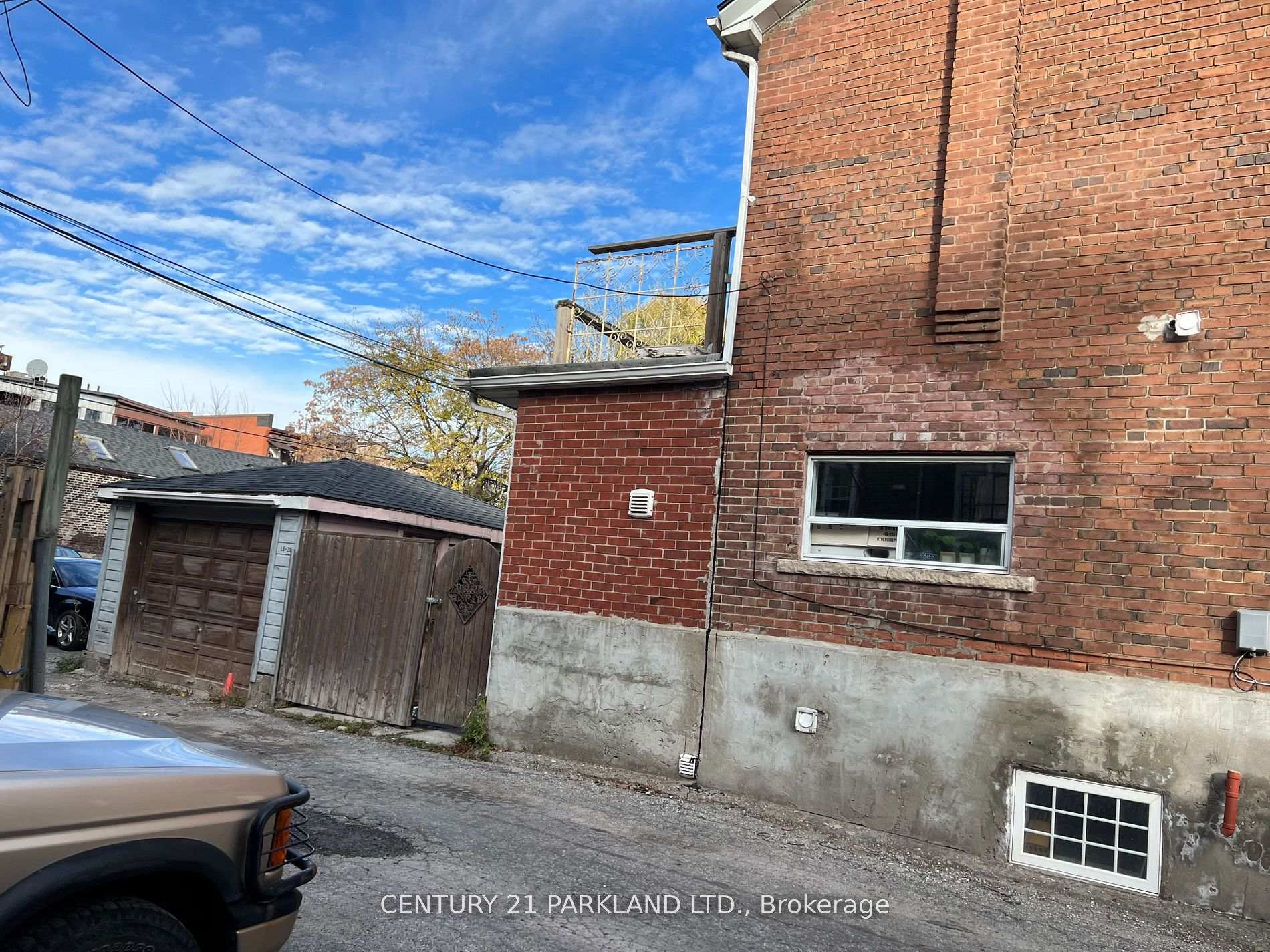 Photo 10 of 2 Dearbourne Avenue, Toronto, North Riverdale — HOMEH