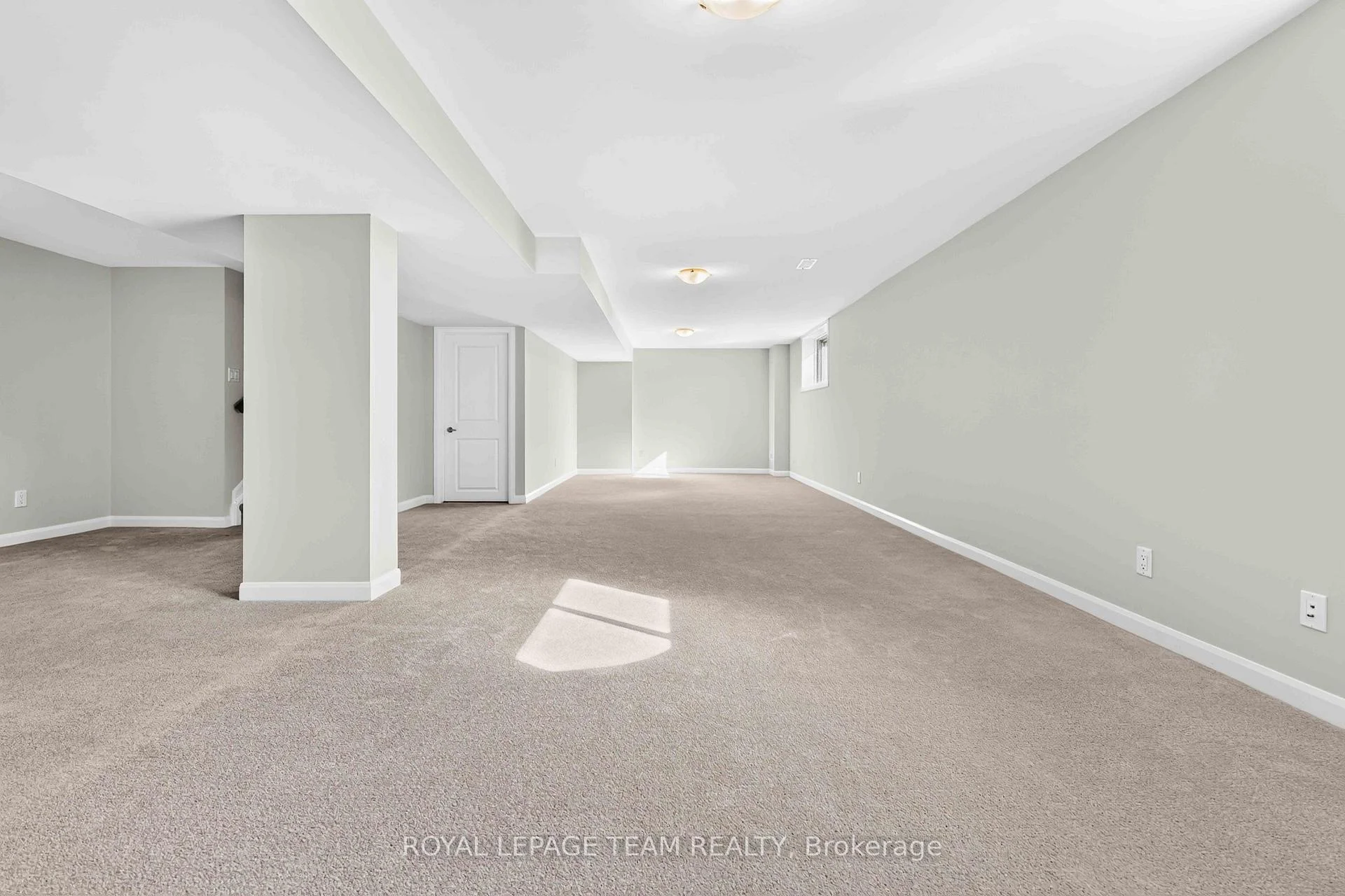 Photo 15 of 2000 Wanderer Avenue, Ottawa, Mahogany Community — HOMEH