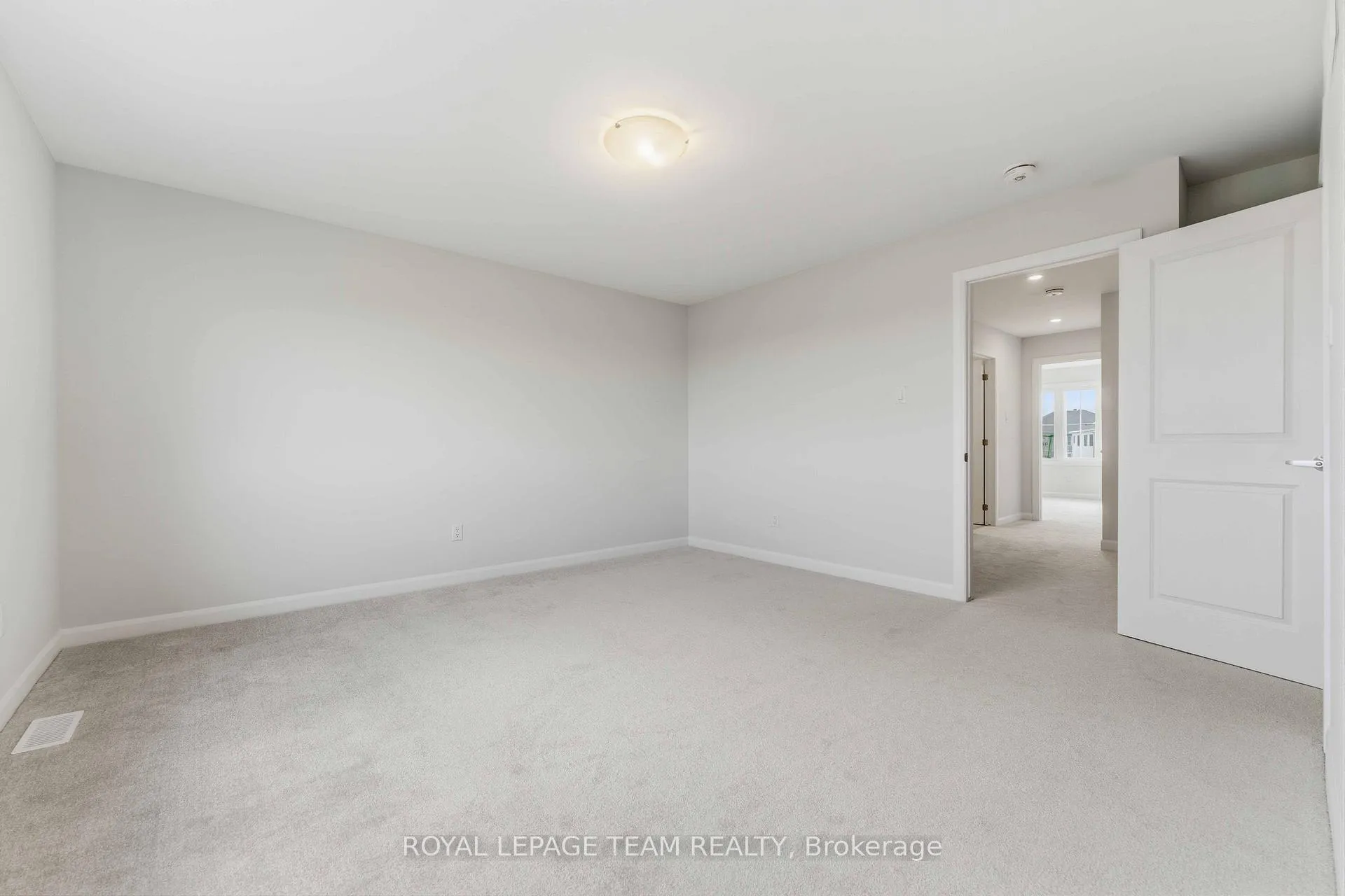 Photo 20 of 764 Fairline Row, Ottawa, Kanata - Emerald Meadows/Trailwest — HOMEH