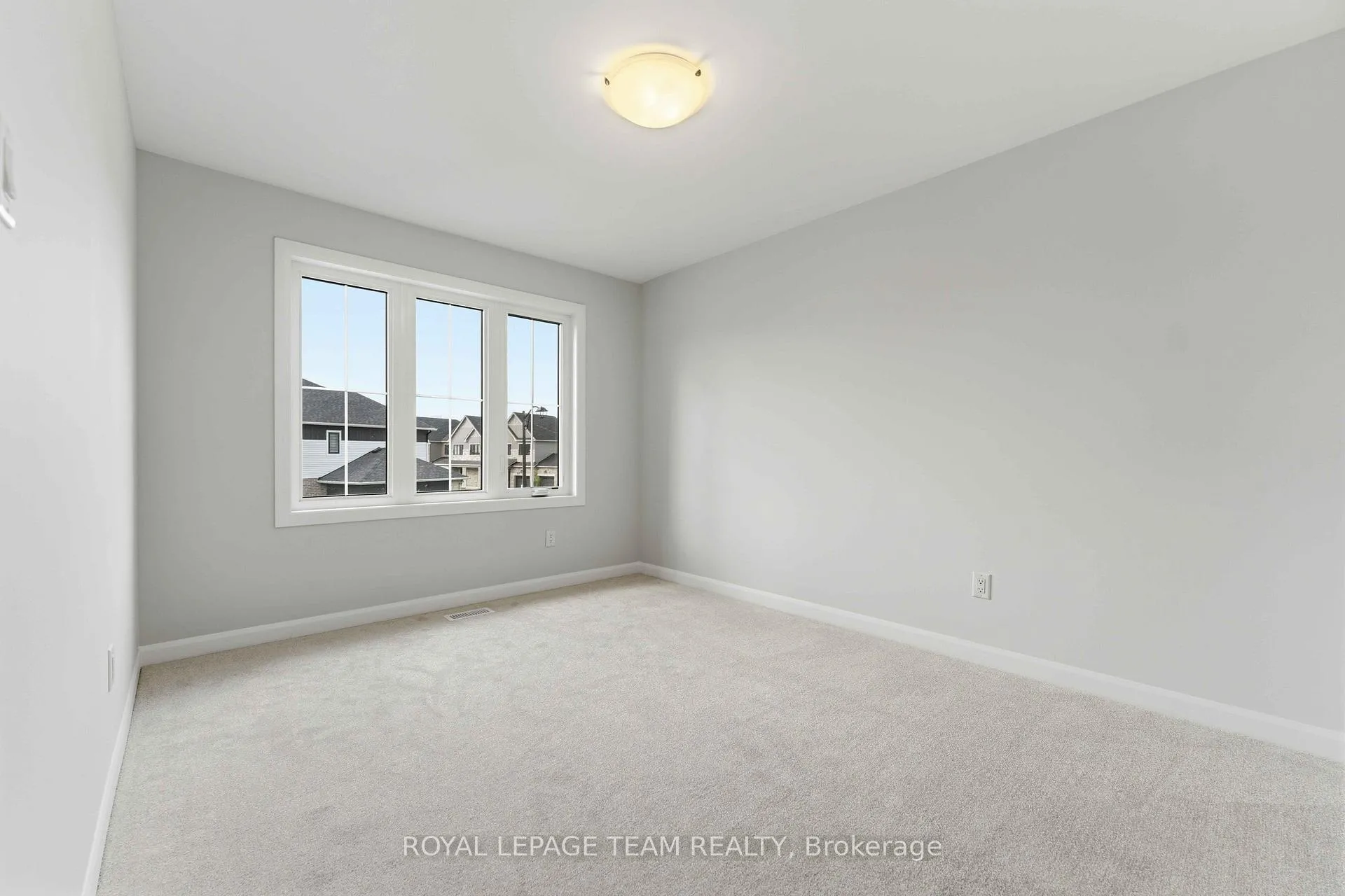 Photo 22 of 764 Fairline Row, Ottawa, Kanata - Emerald Meadows/Trailwest — HOMEH