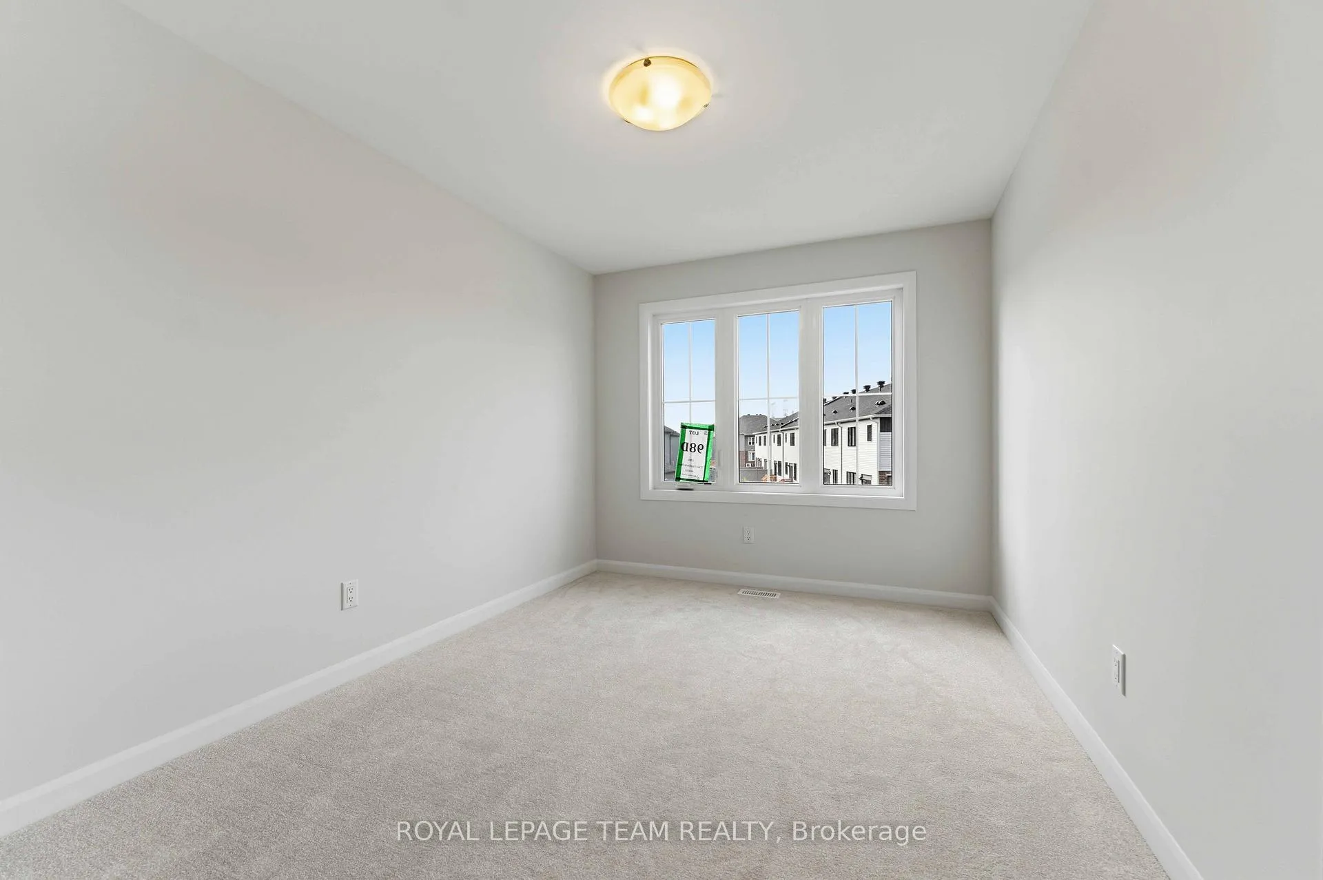 Photo 24 of 764 Fairline Row, Ottawa, Kanata - Emerald Meadows/Trailwest — HOMEH