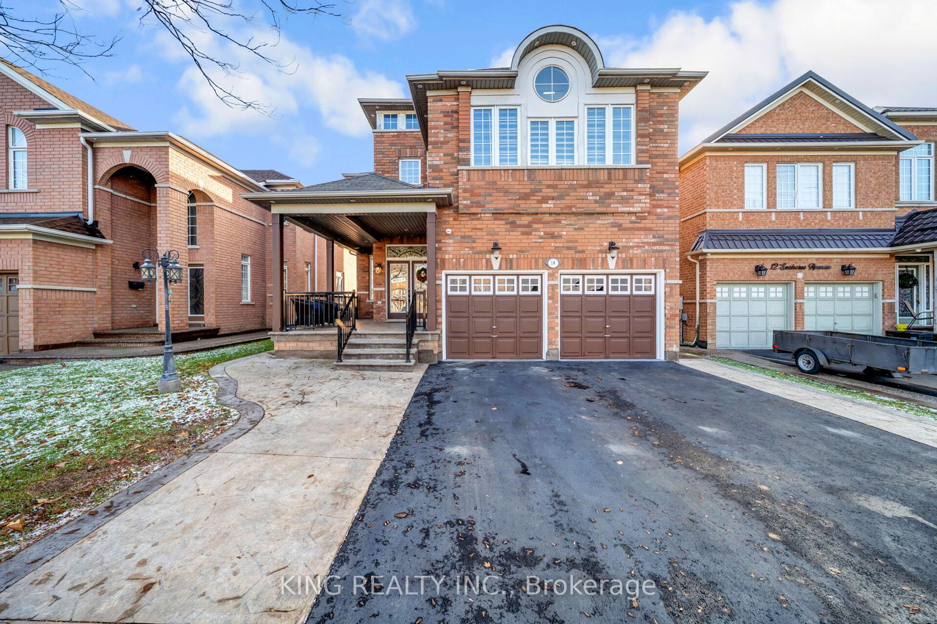Front of 14 Seahorse Avenue