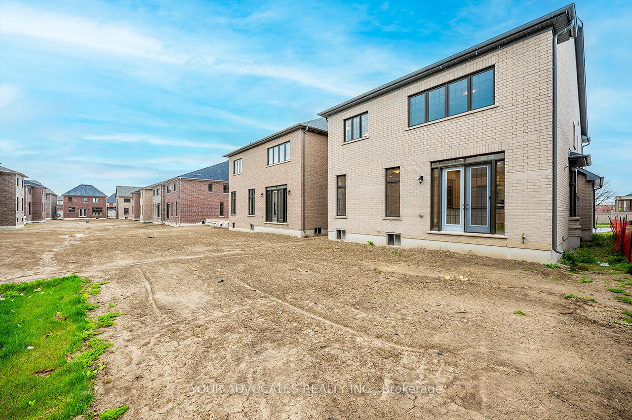 Photo 33 of 137 Timber Creek Boulevard, Vaughan, Kleinburg — HOMEH