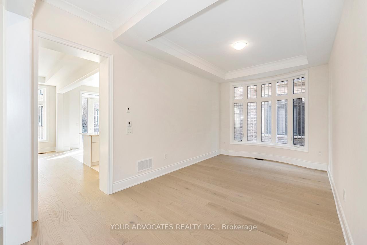 Photo 7 of 125 Timber Creek Boulevard, Vaughan, Kleinburg — HOMEH