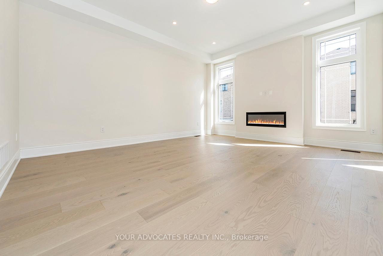 Photo 9 of 125 Timber Creek Boulevard, Vaughan, Kleinburg — HOMEH