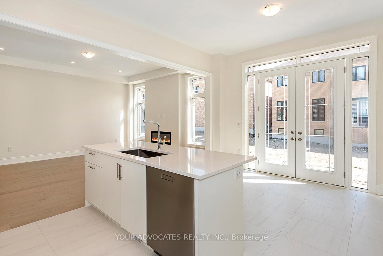 Photo 8 of 125 Timber Creek Boulevard, Vaughan, Kleinburg — HOMEH