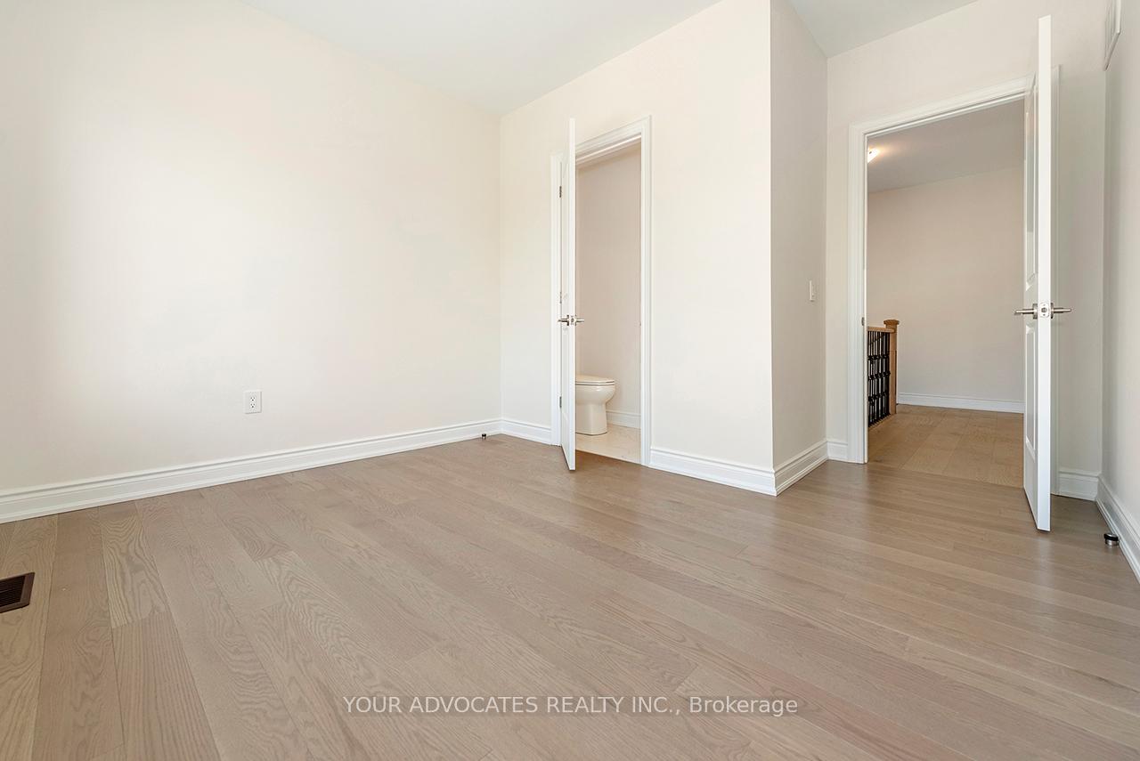 Photo 26 of 125 Timber Creek Boulevard, Vaughan, Kleinburg — HOMEH