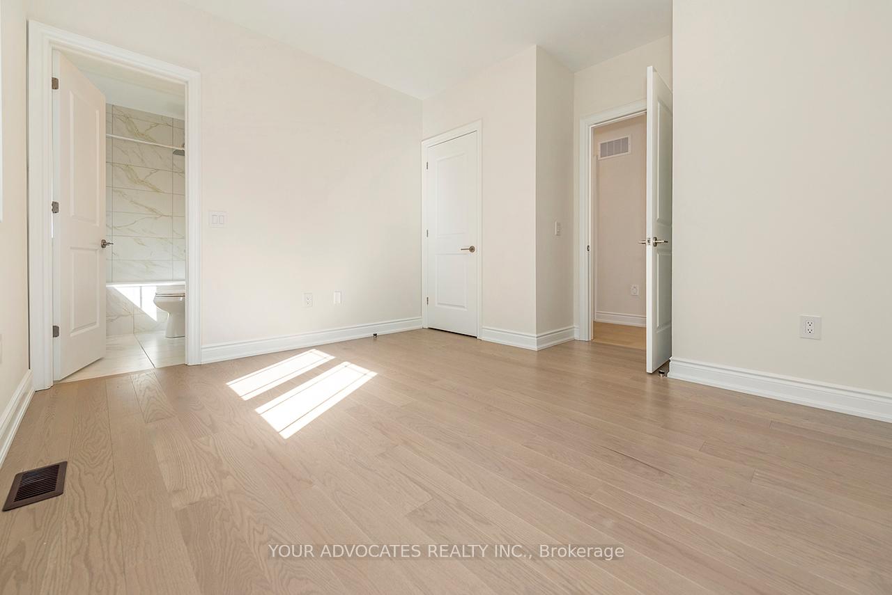 Photo 21 of 125 Timber Creek Boulevard, Vaughan, Kleinburg — HOMEH