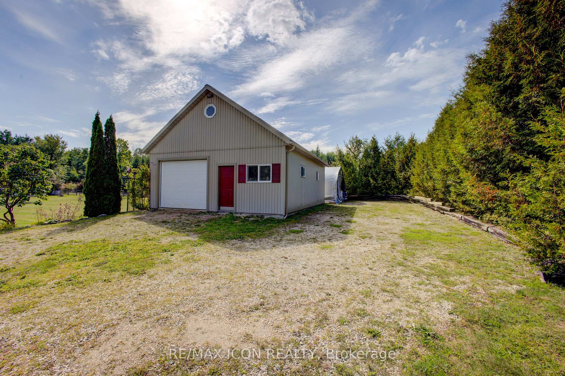 Photo 35 of 394358 Concession 2 Road, West Grey — HOMEH