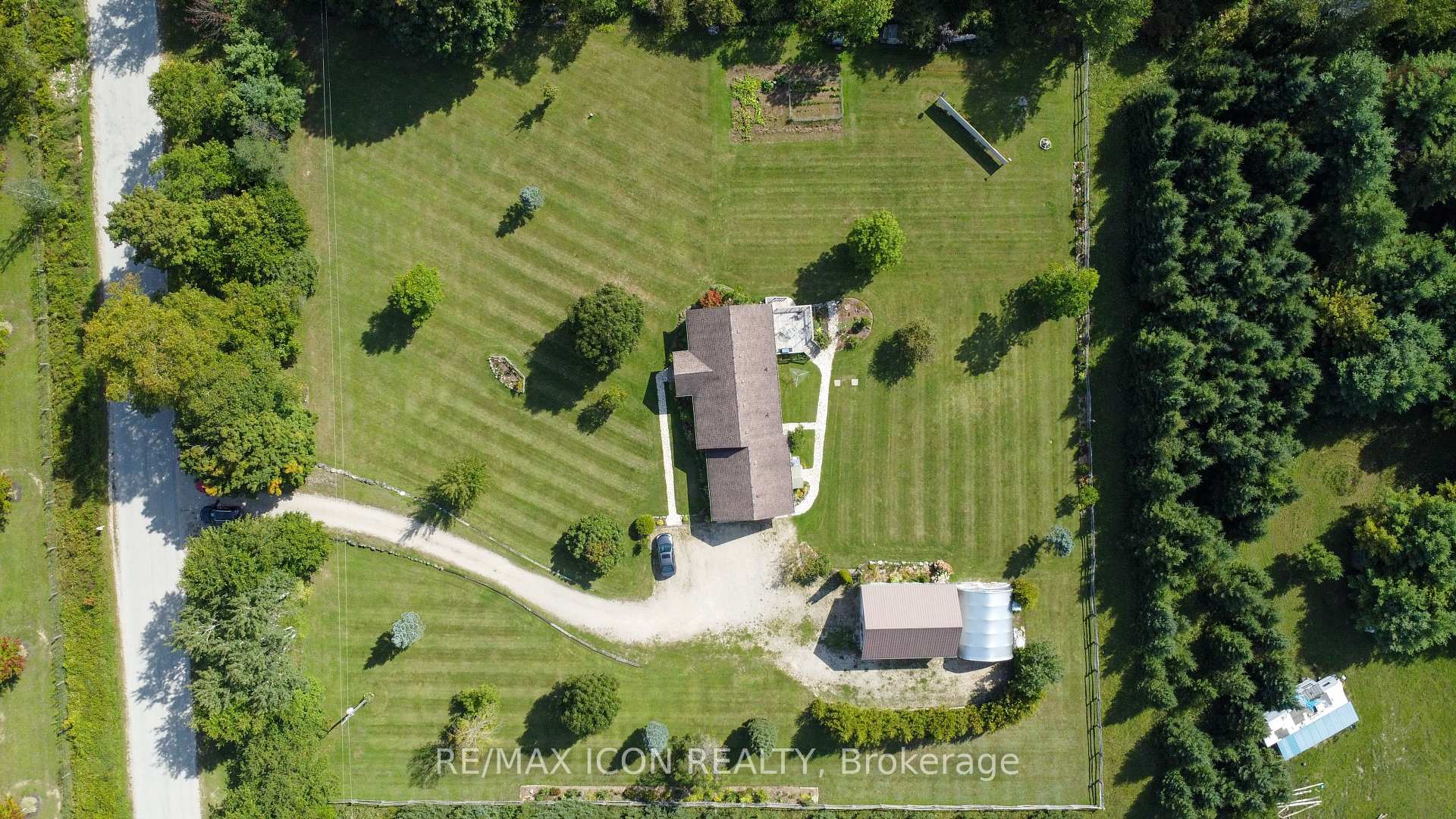 Photo 45 of 394358 Concession 2 Road, West Grey — HOMEH