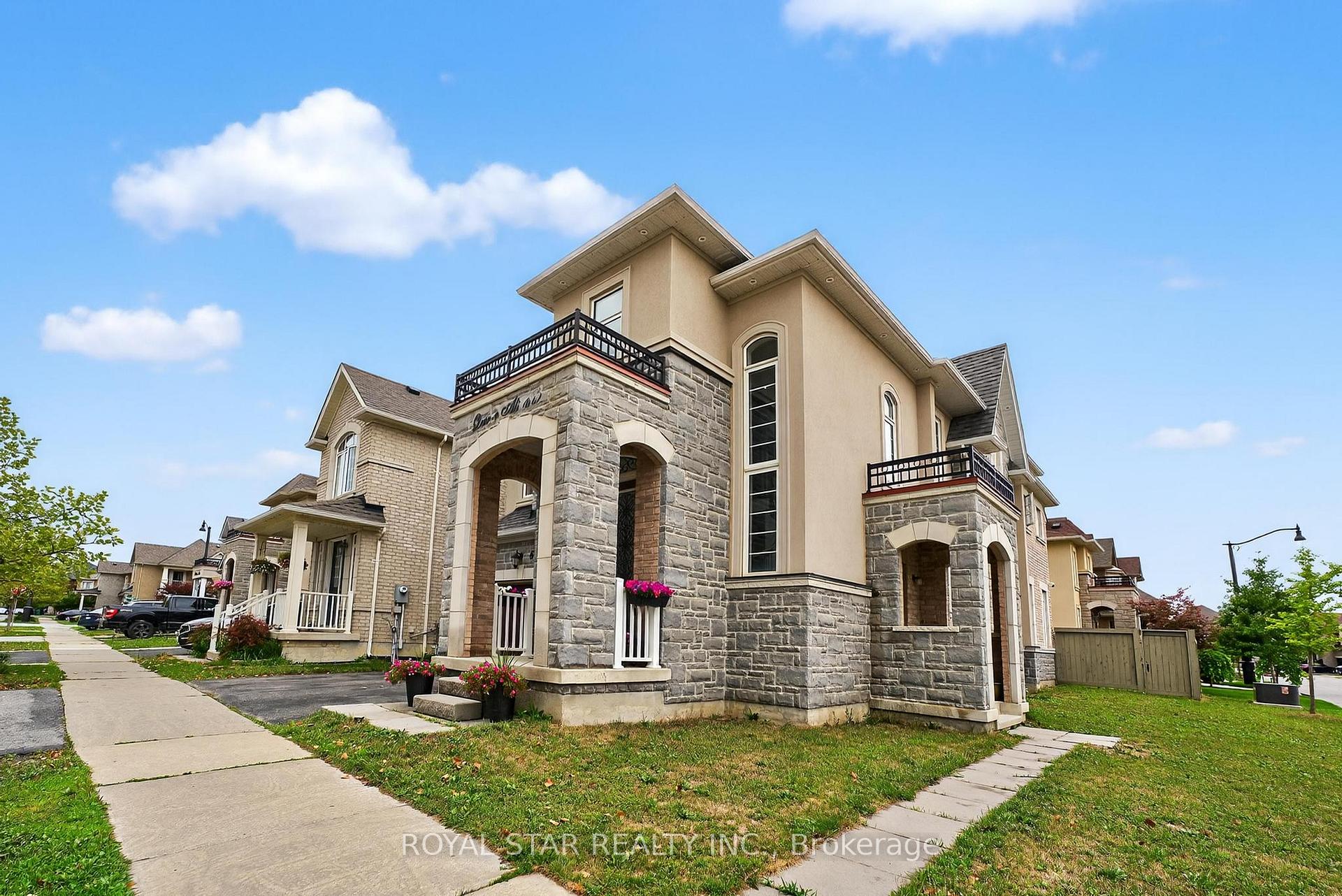 Photo 4 of 61 Aldersgate Drive, Brampton, Northwest Brampton — HOMEH