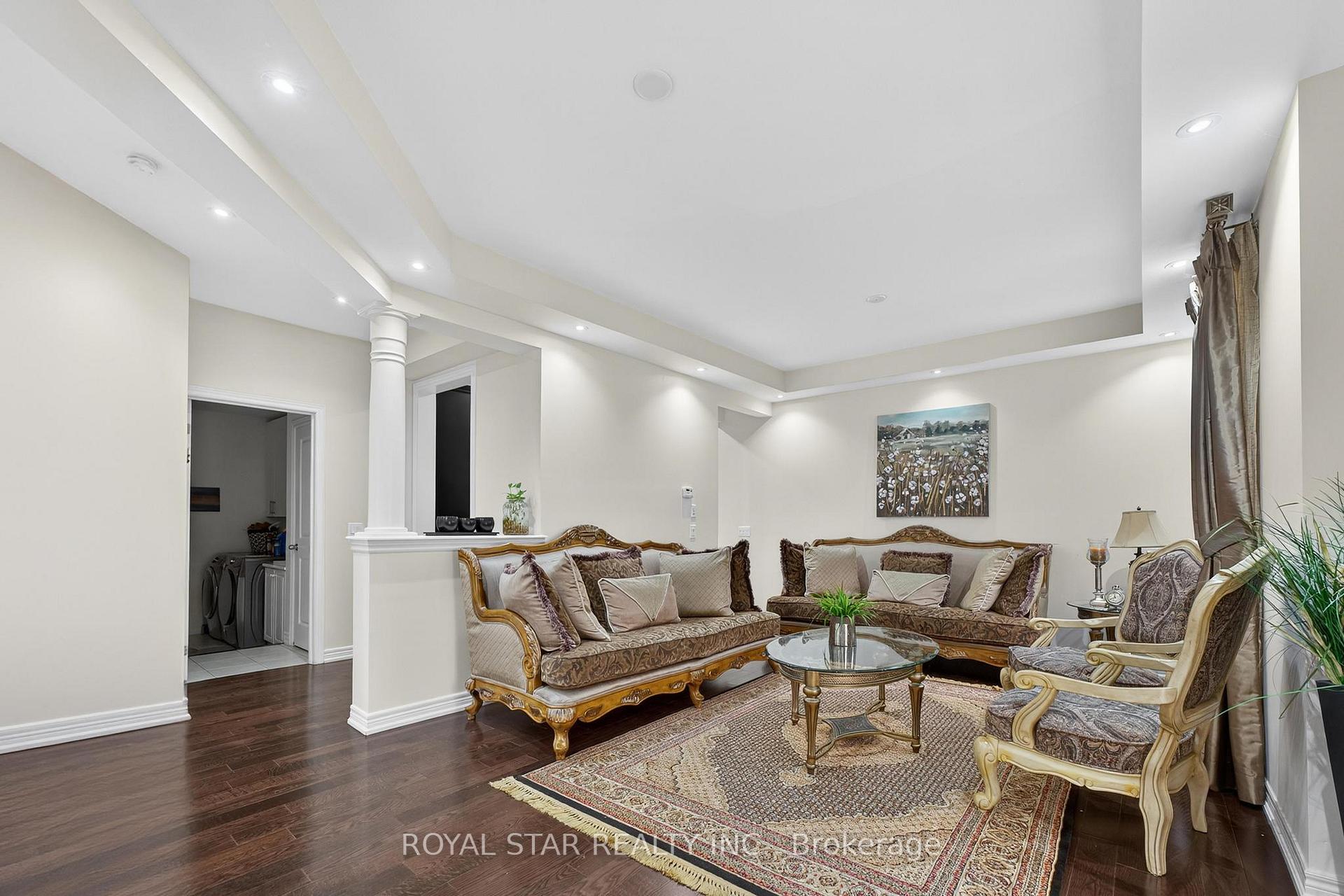 Photo 14 of 61 Aldersgate Drive, Brampton, Northwest Brampton — HOMEH