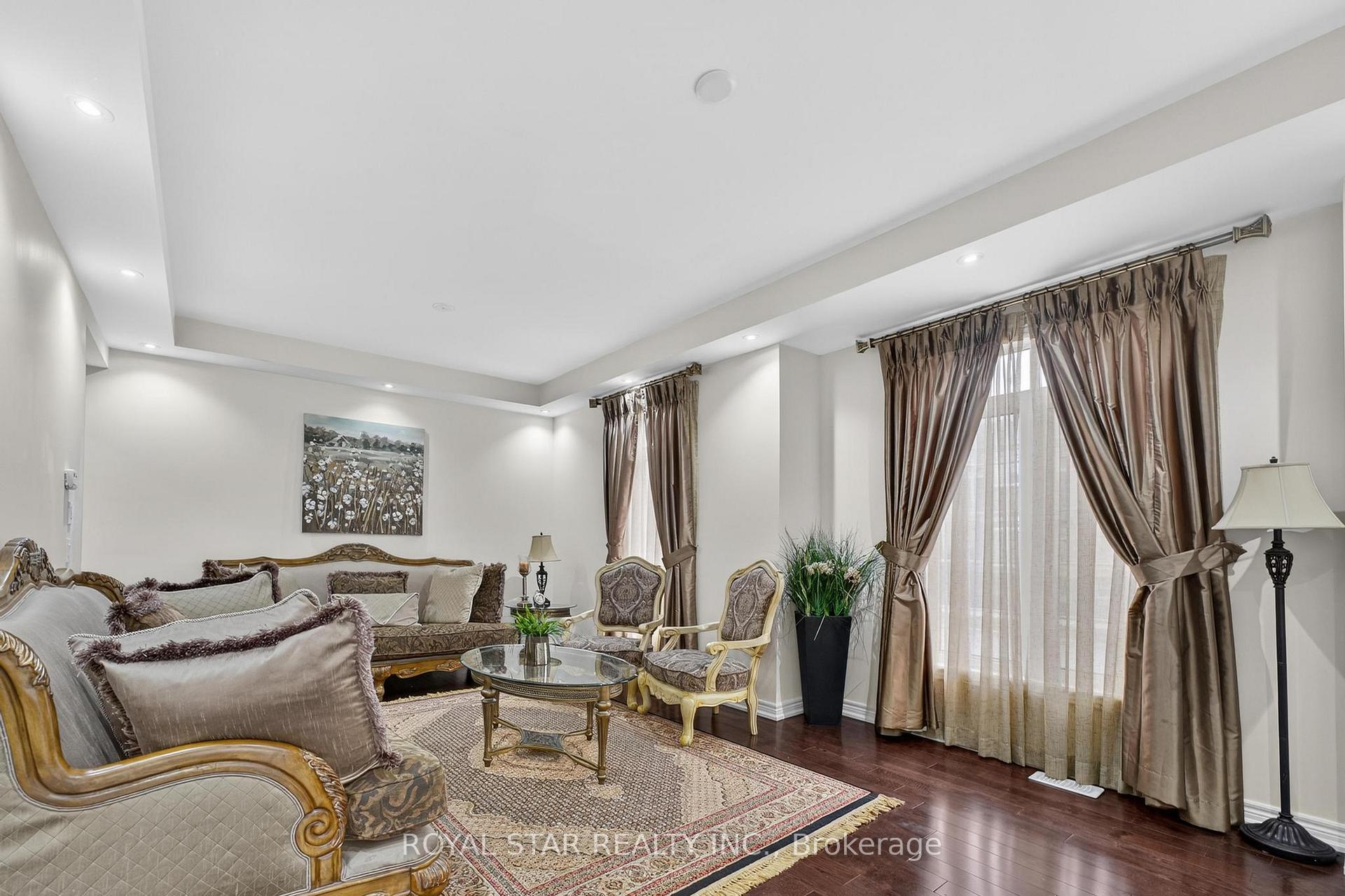 Photo 15 of 61 Aldersgate Drive, Brampton, Northwest Brampton — HOMEH
