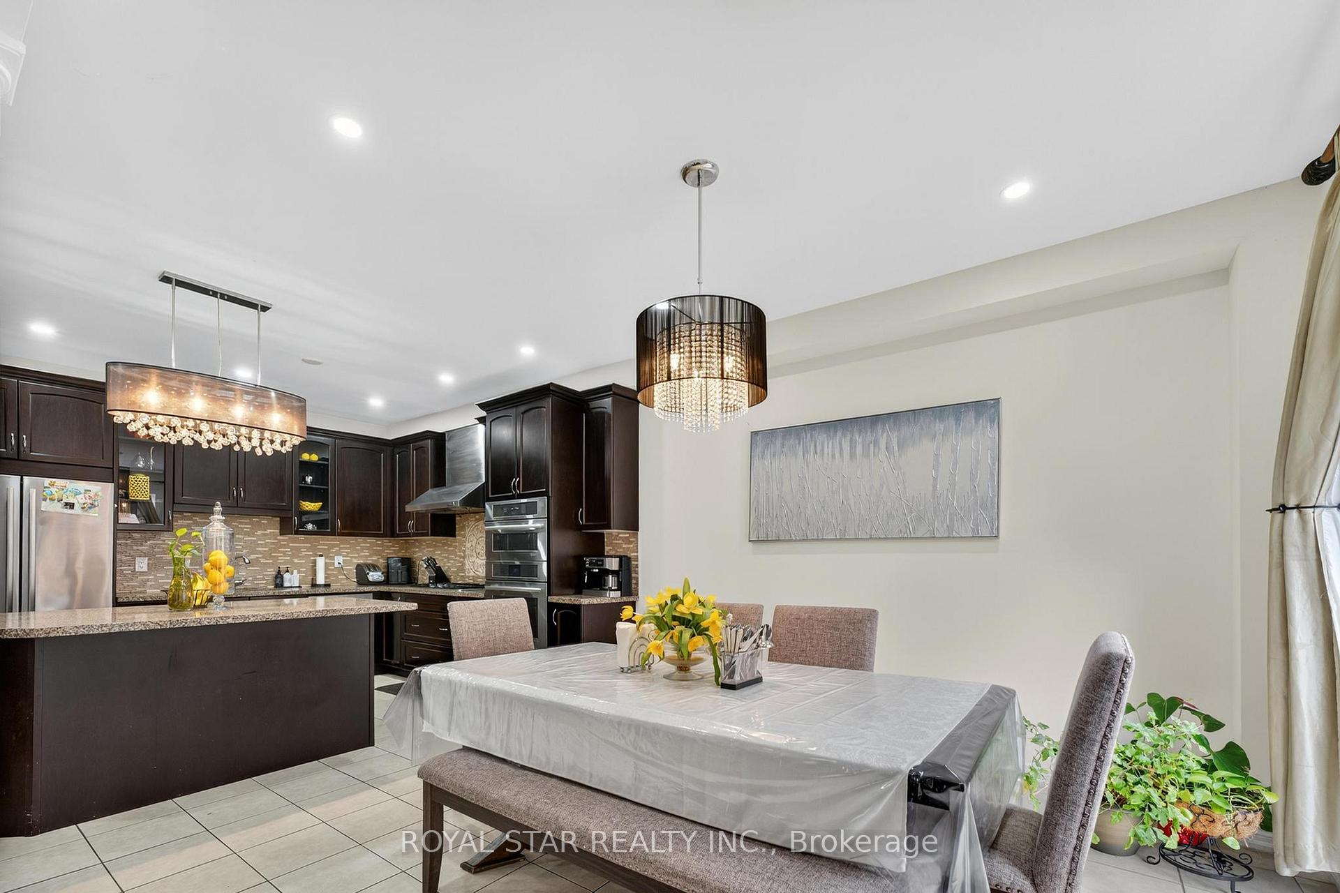 Photo 19 of 61 Aldersgate Drive, Brampton, Northwest Brampton — HOMEH