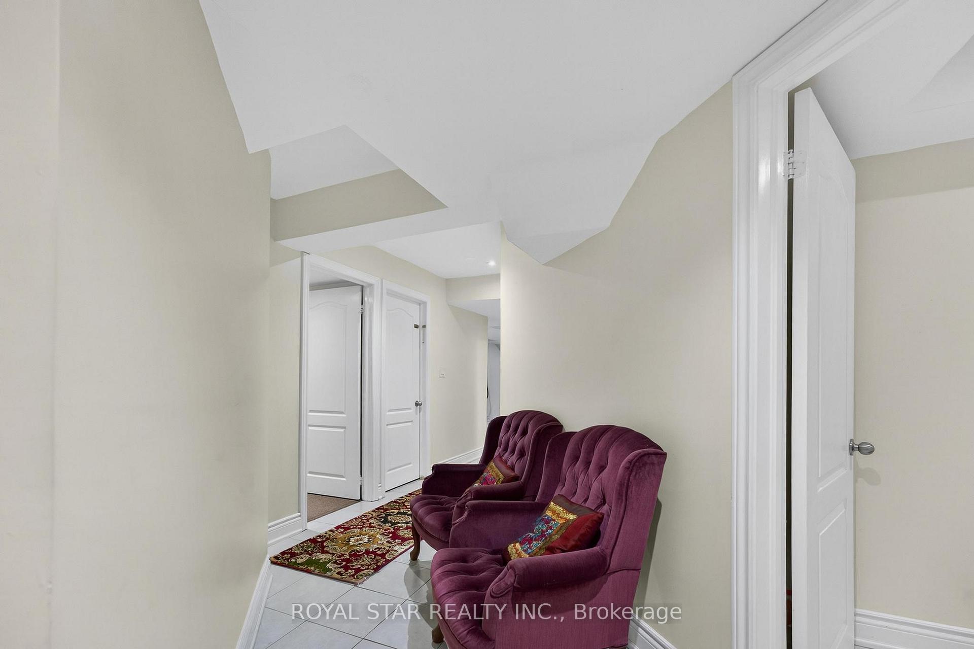Photo 34 of 61 Aldersgate Drive, Brampton, Northwest Brampton — HOMEH