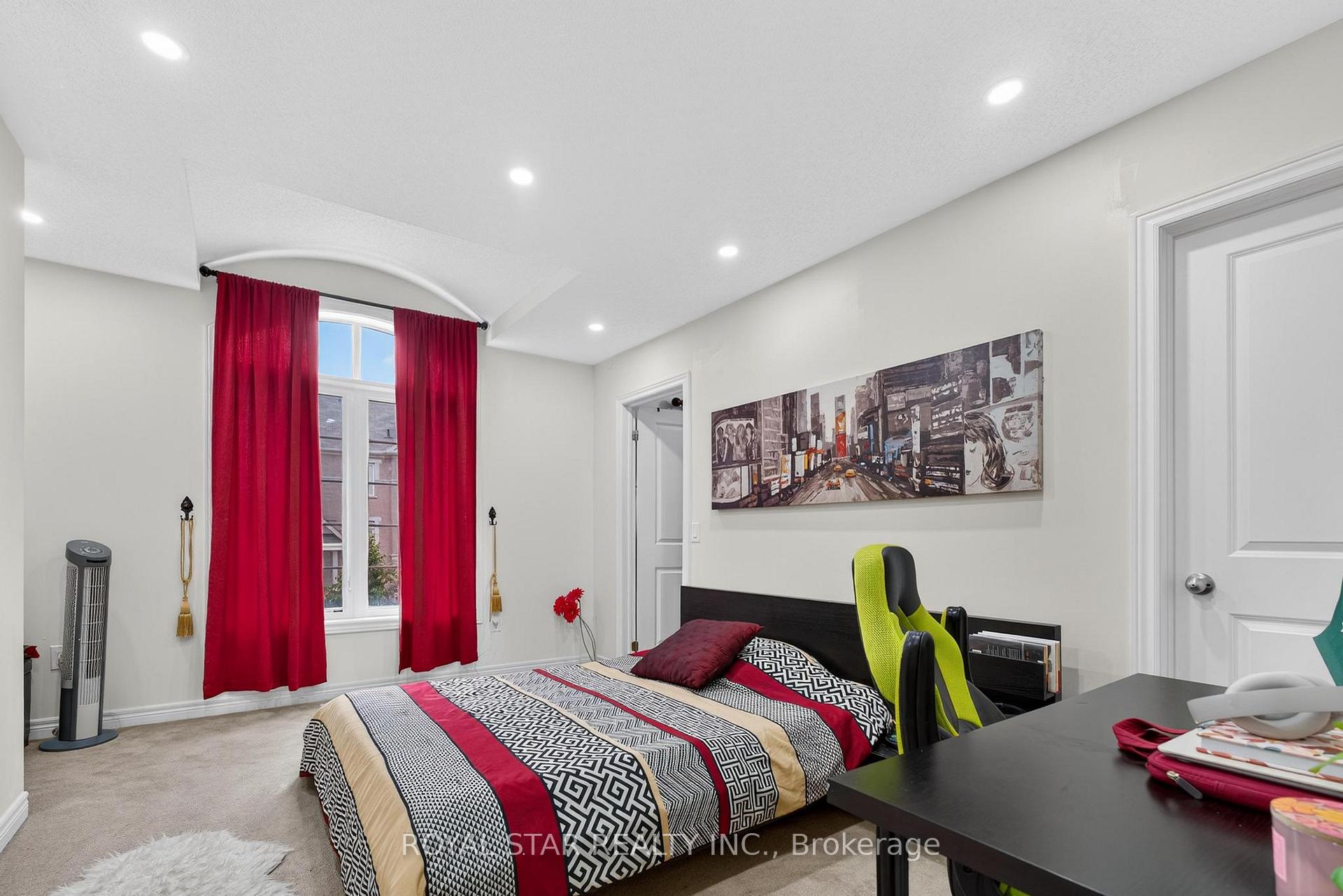 Photo 40 of 61 Aldersgate Drive, Brampton, Northwest Brampton — HOMEH