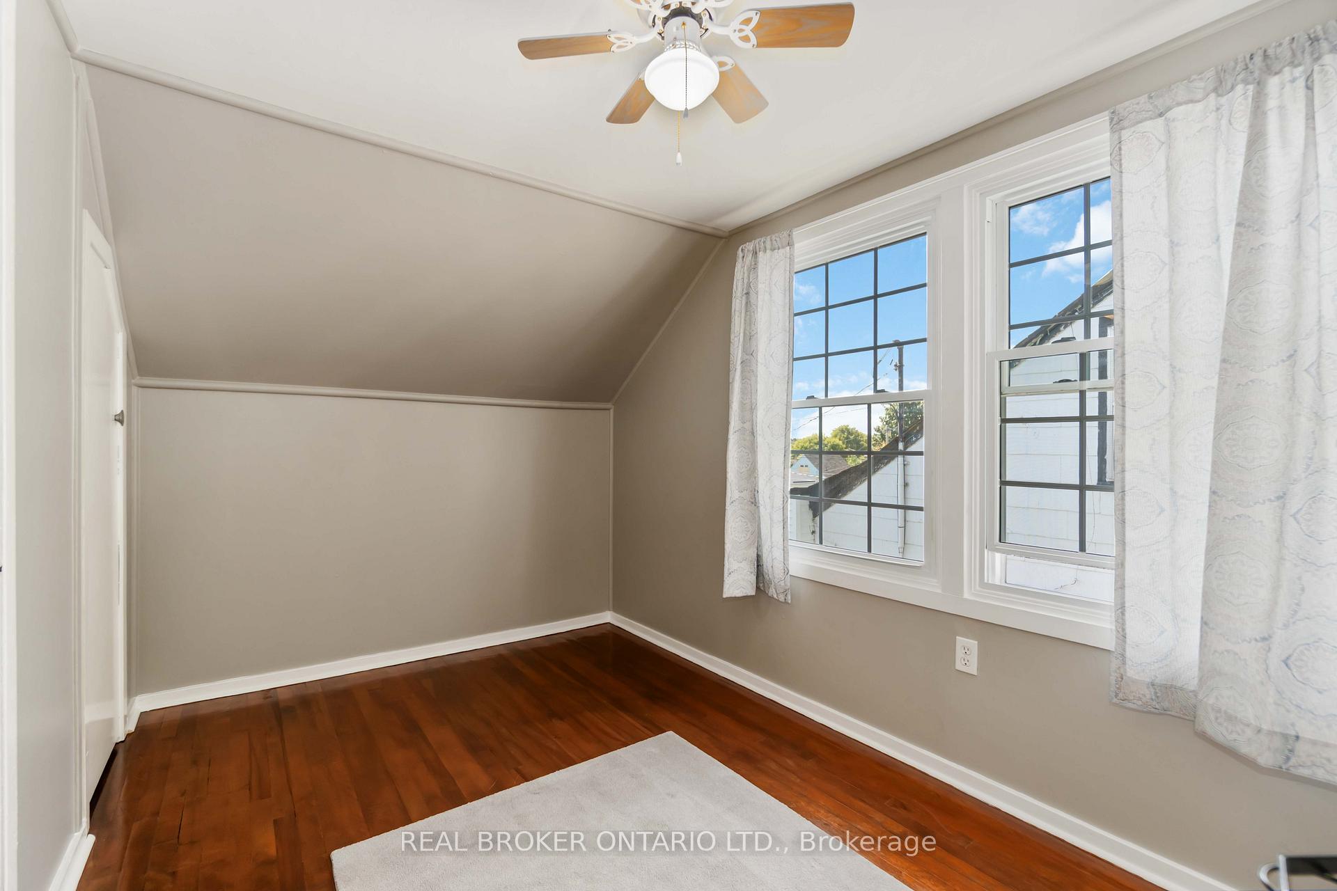 Photo 19 of 20 Roosevelt Drive, Smiths Falls — HOMEH