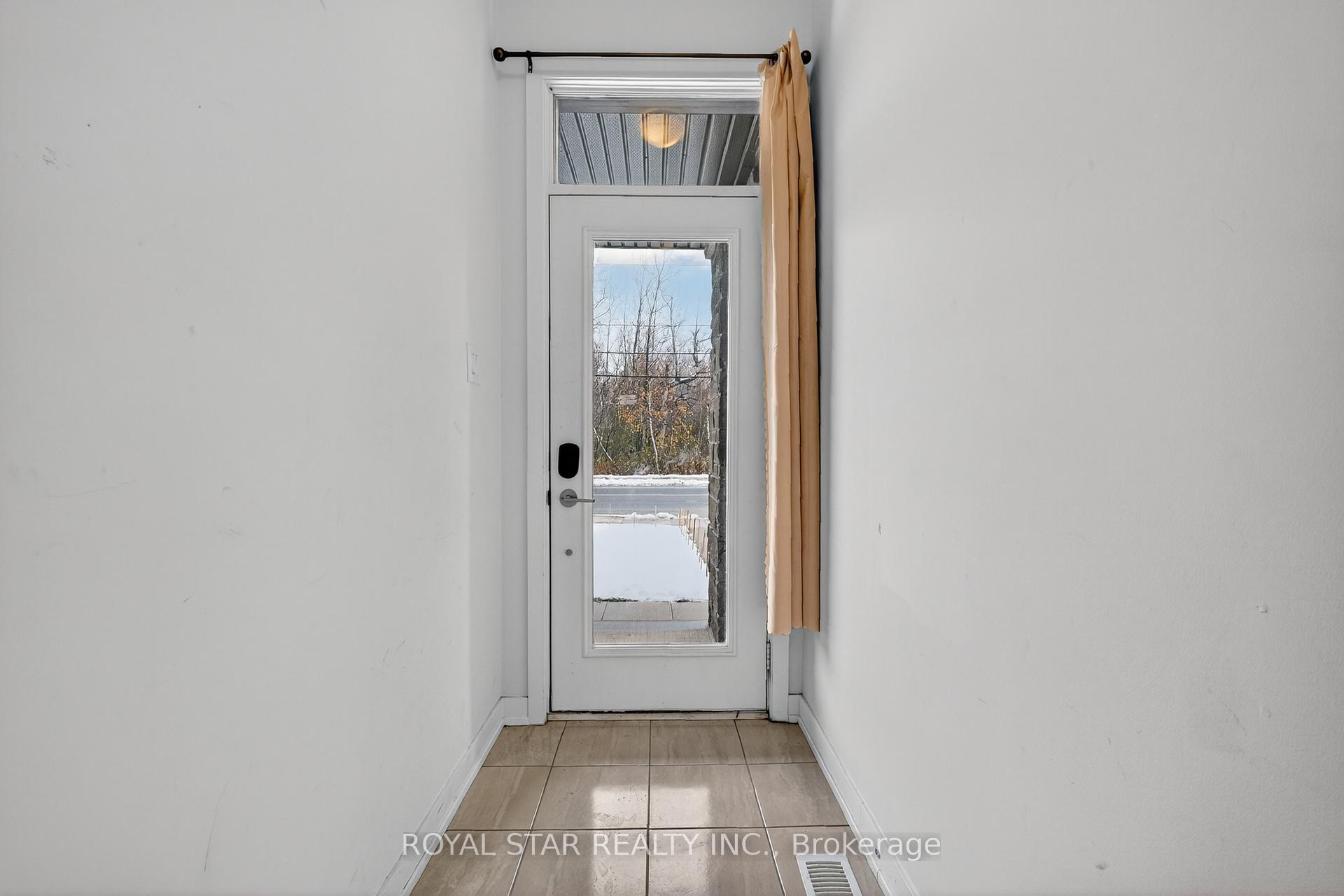 Photo 6 of 6493 Renaud Road, Ottawa, Chapel Hill South - Orleans Village — HOMEH
