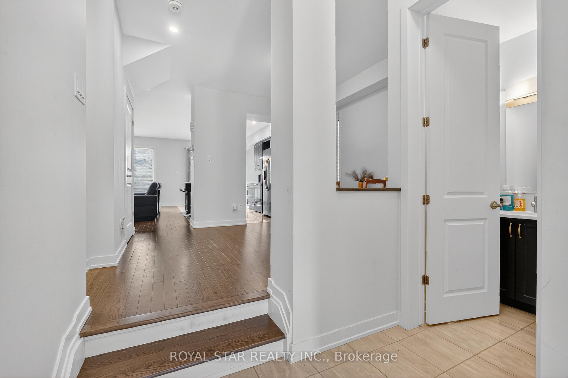 Photo 5 of 6493 Renaud Road, Ottawa, Chapel Hill South - Orleans Village — HOMEH
