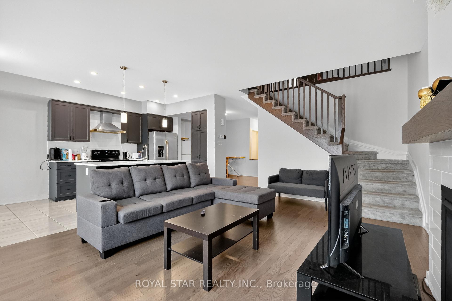 Photo 13 of 6493 Renaud Road, Ottawa, Chapel Hill South - Orleans Village — HOMEH