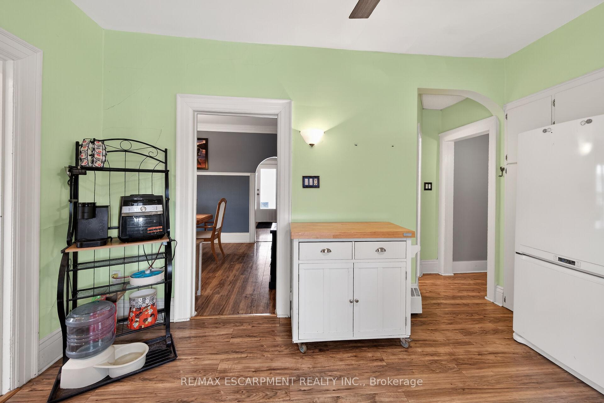 Photo 9 of 66 King Street E, Haldimand — HOMEH