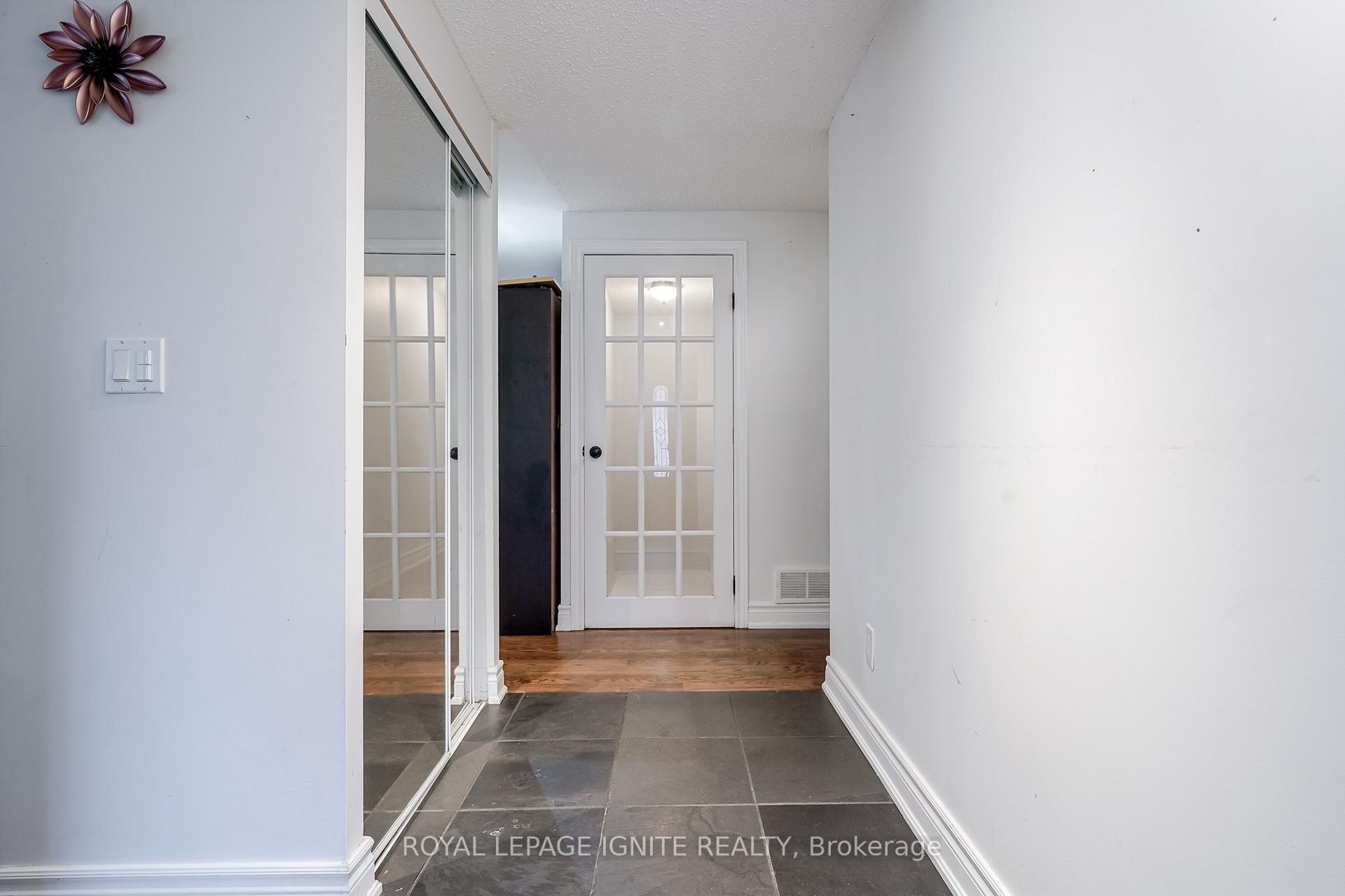 Photo 5 of 754 Downview Crescent, Oshawa, Donevan — HOMEH