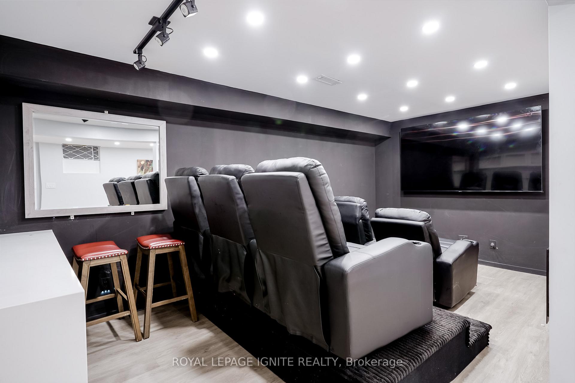 Photo 24 of 754 Downview Crescent, Oshawa, Donevan — HOMEH