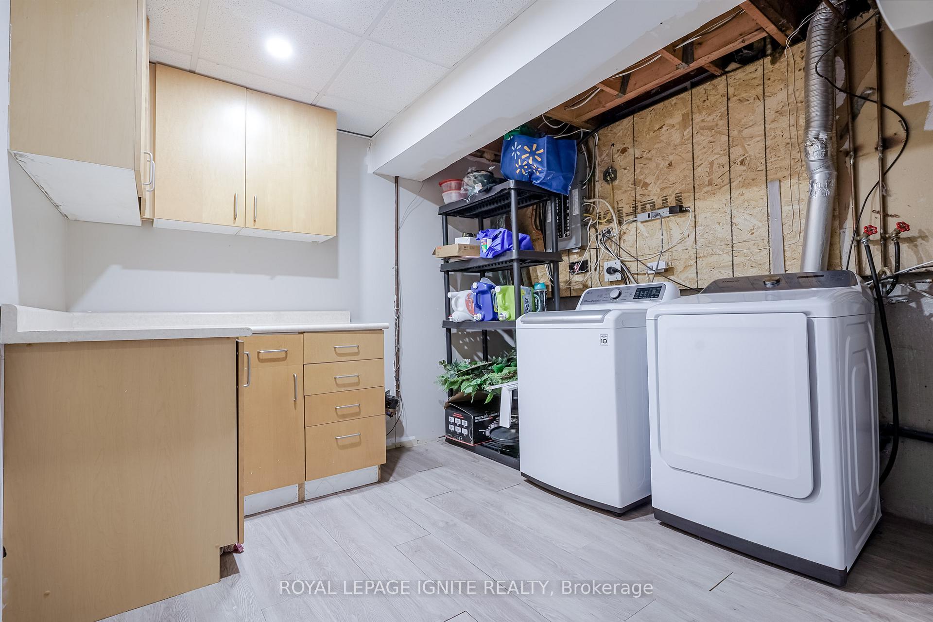 Photo 30 of 754 Downview Crescent, Oshawa, Donevan — HOMEH