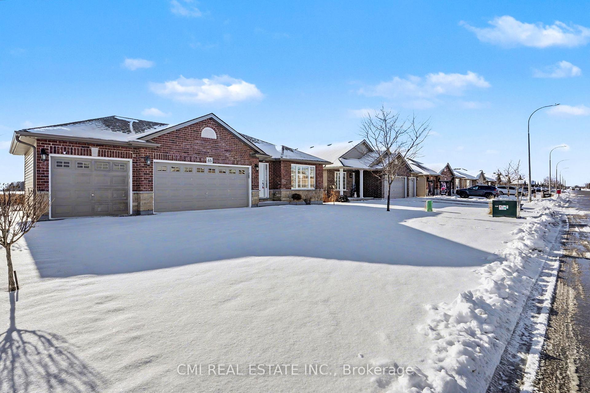 Photo 5 of 45 Helen Drive, Haldimand — HOMEH
