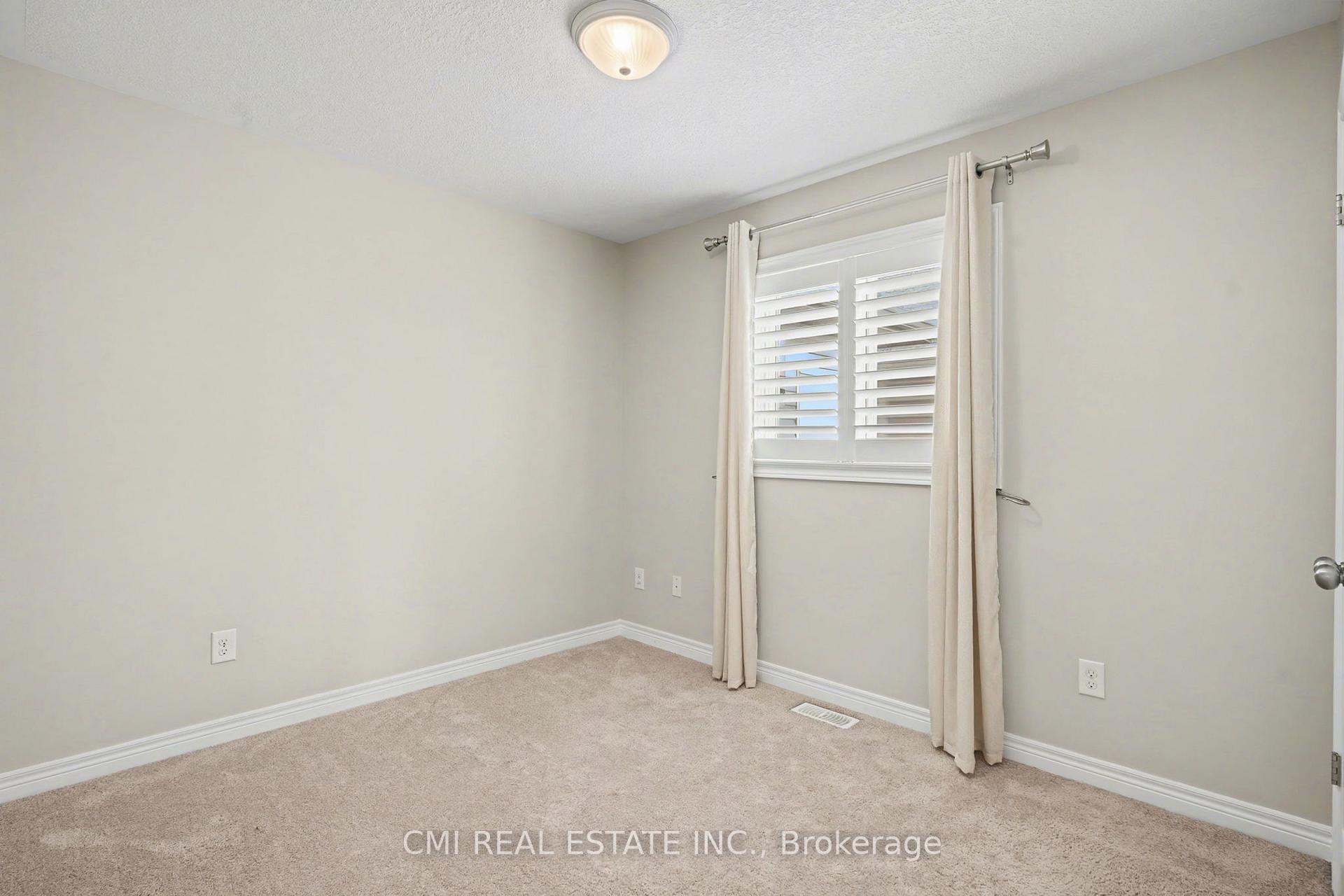 Photo 12 of 45 Helen Drive, Haldimand — HOMEH