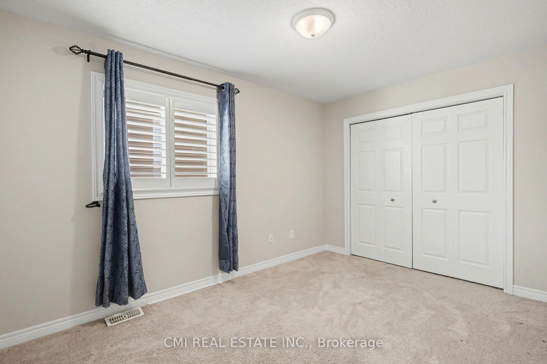 Photo 21 of 45 Helen Drive, Haldimand — HOMEH