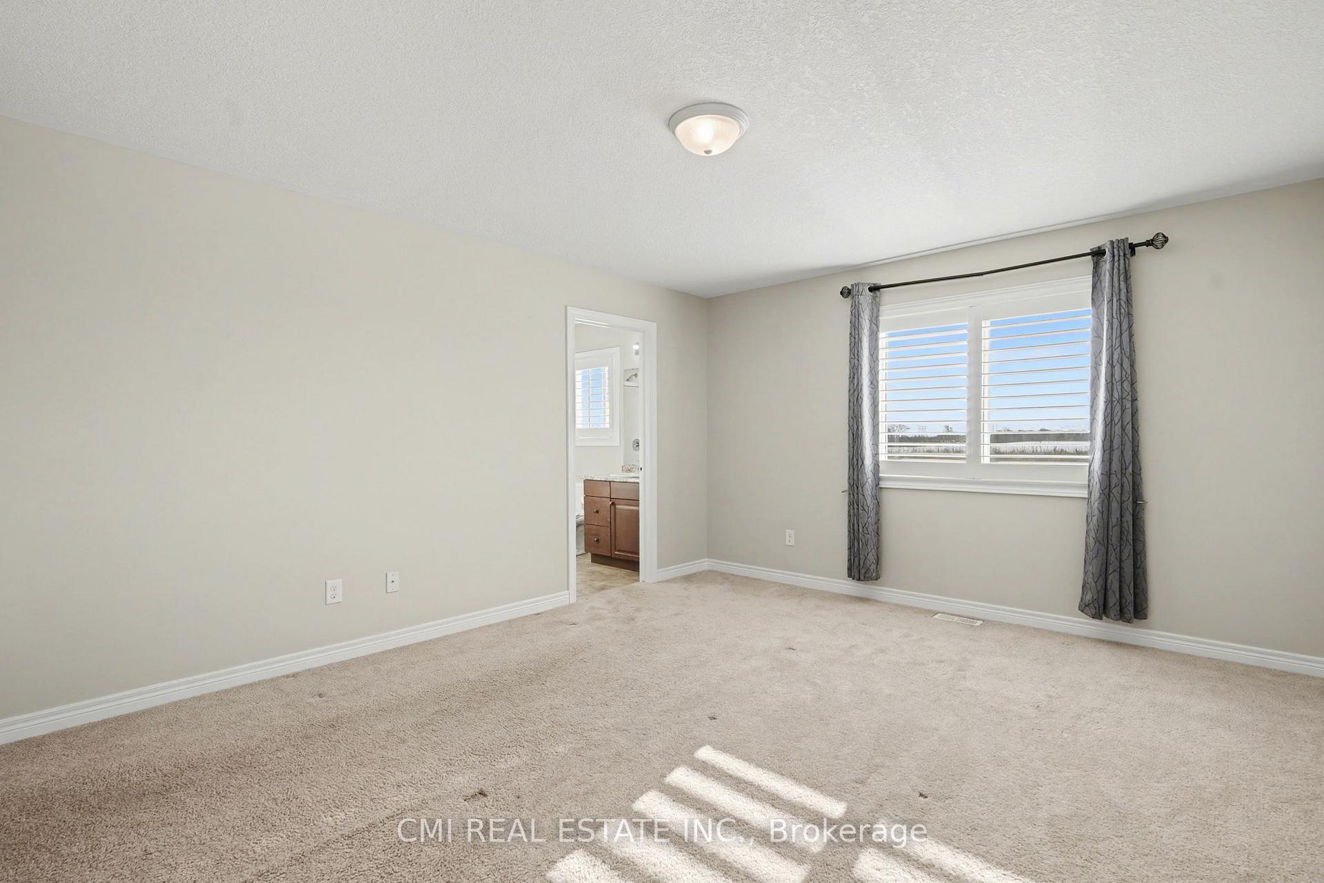 Photo 22 of 45 Helen Drive, Haldimand — HOMEH