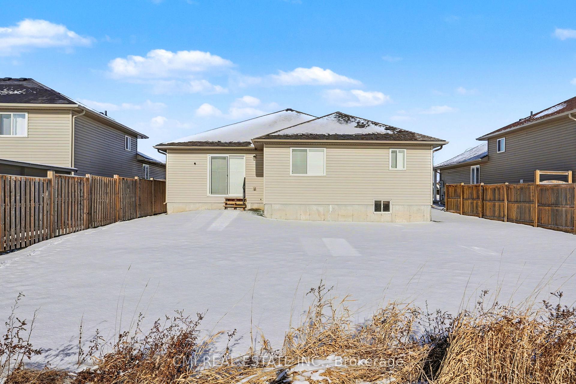 Photo 46 of 45 Helen Drive, Haldimand — HOMEH