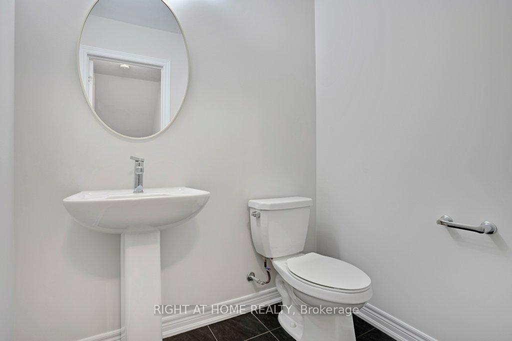 Photo 10 of Unit 99, 10 Birmingham Drive, Cambridge — HOMEH