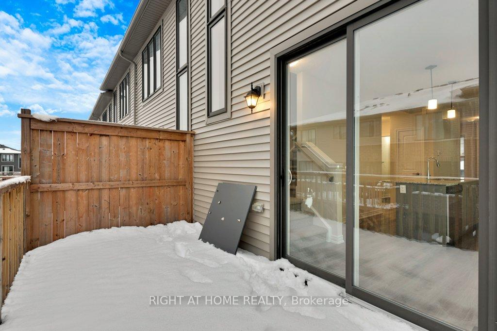 Photo 18 of Unit 99, 10 Birmingham Drive, Cambridge — HOMEH