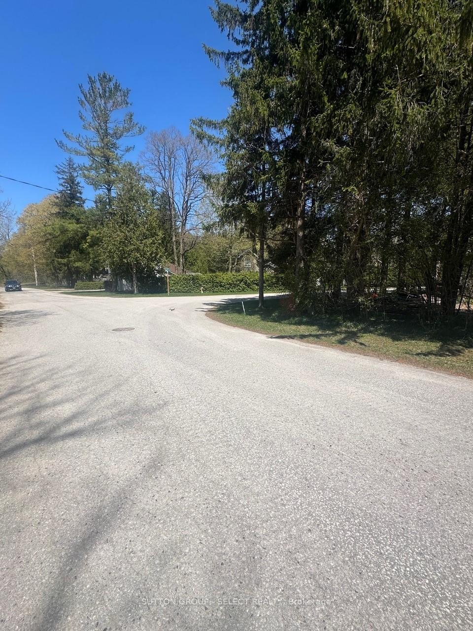 Photo 1 of 14 MacTavesh Crescent, Bluewater, Bayfield — HOMEH