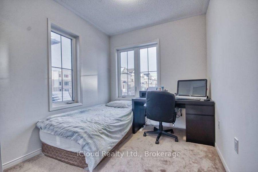 Photo 8 of 2476 Bromus Path, Oshawa, Windfields — HOMEH