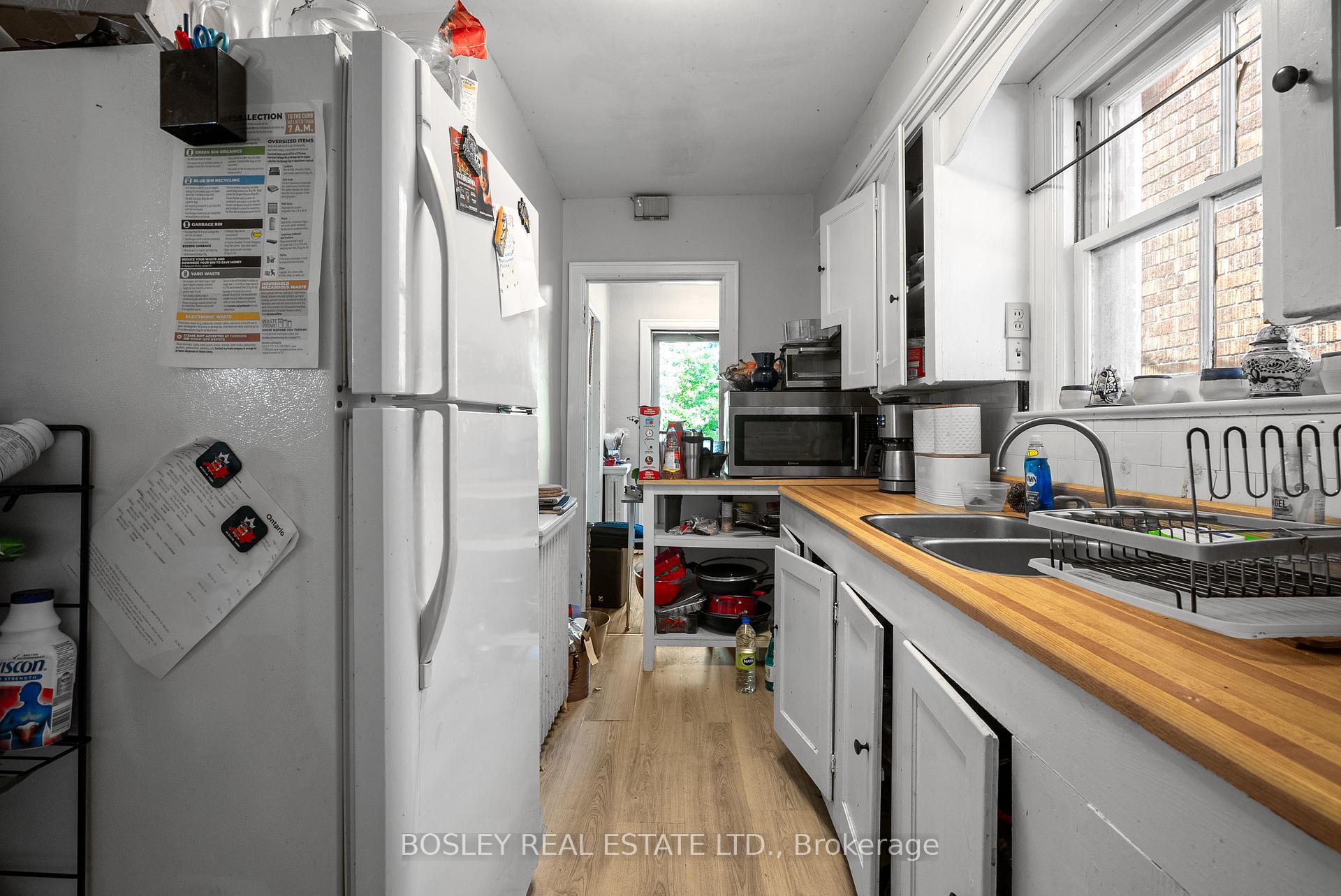 Photo 6 of 355 Roehampton Avenue, Toronto, Mount Pleasant East — HOMEH